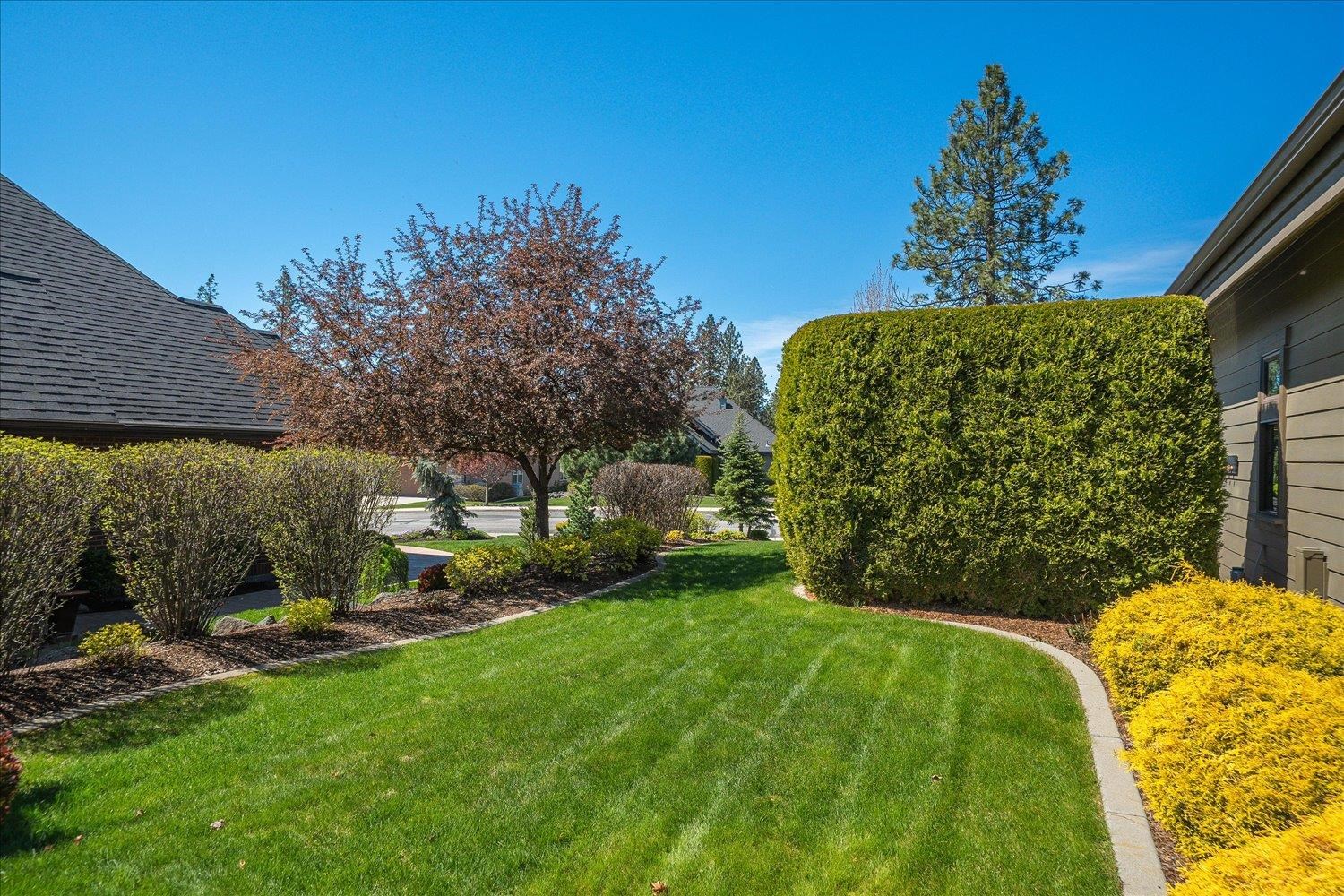 2104 E Cherrytree Ln - Photo 42