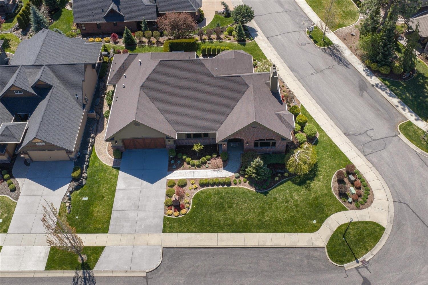 2104 E Cherrytree Ln - Photo 46
