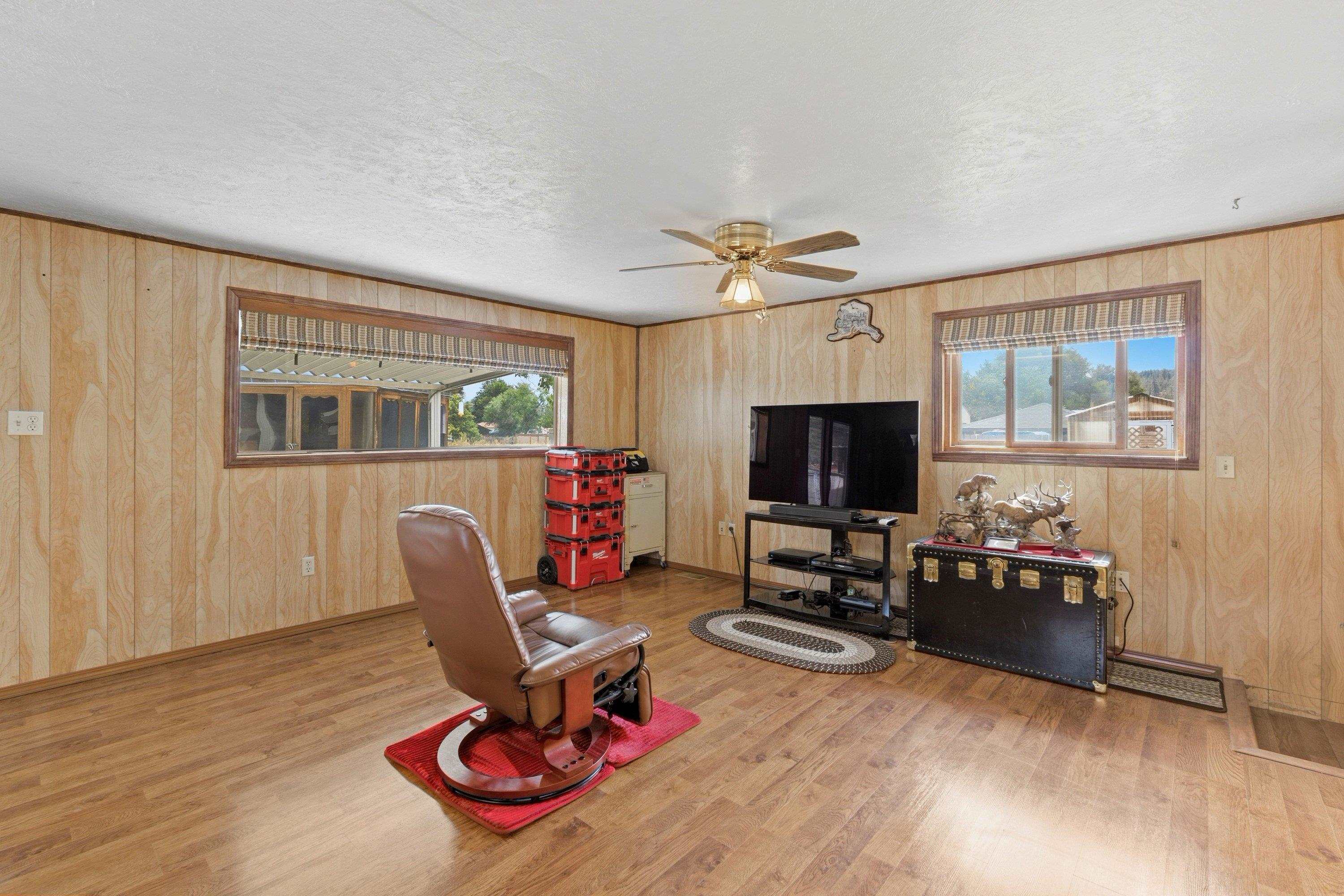 310 N Vista Rd - Photo 5