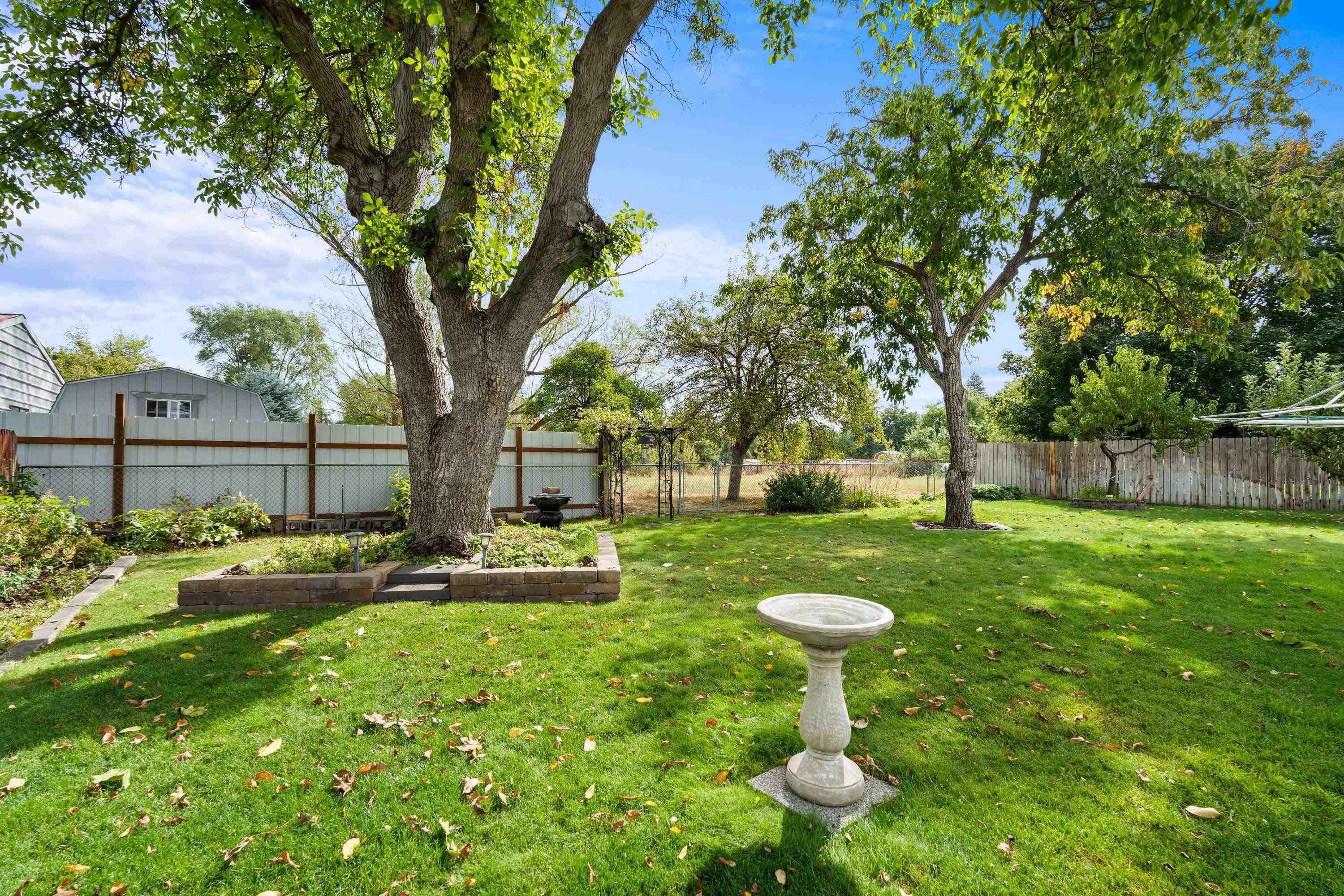 310 N Vista Rd - Photo 33