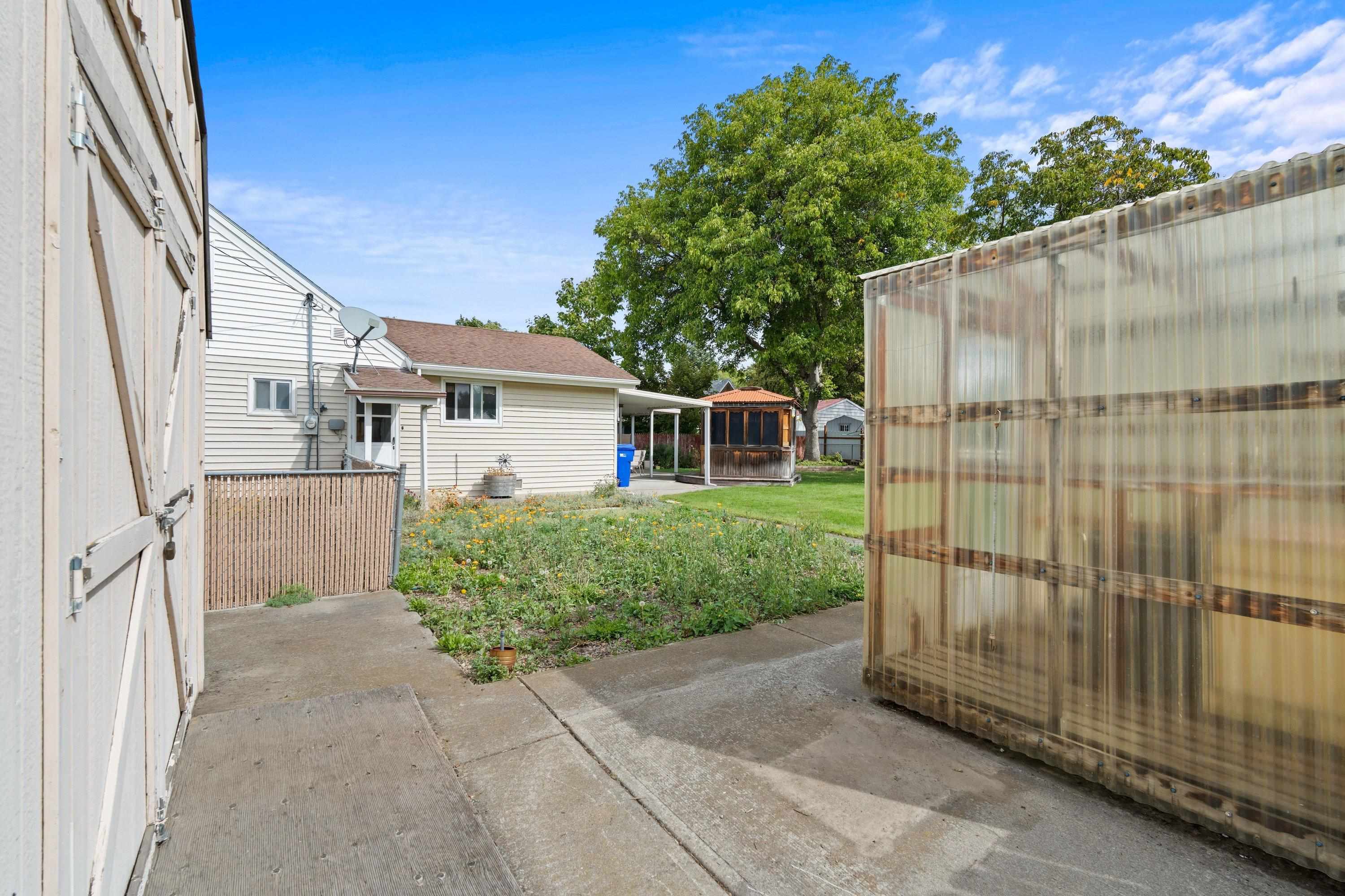 310 N Vista Rd - Photo 41