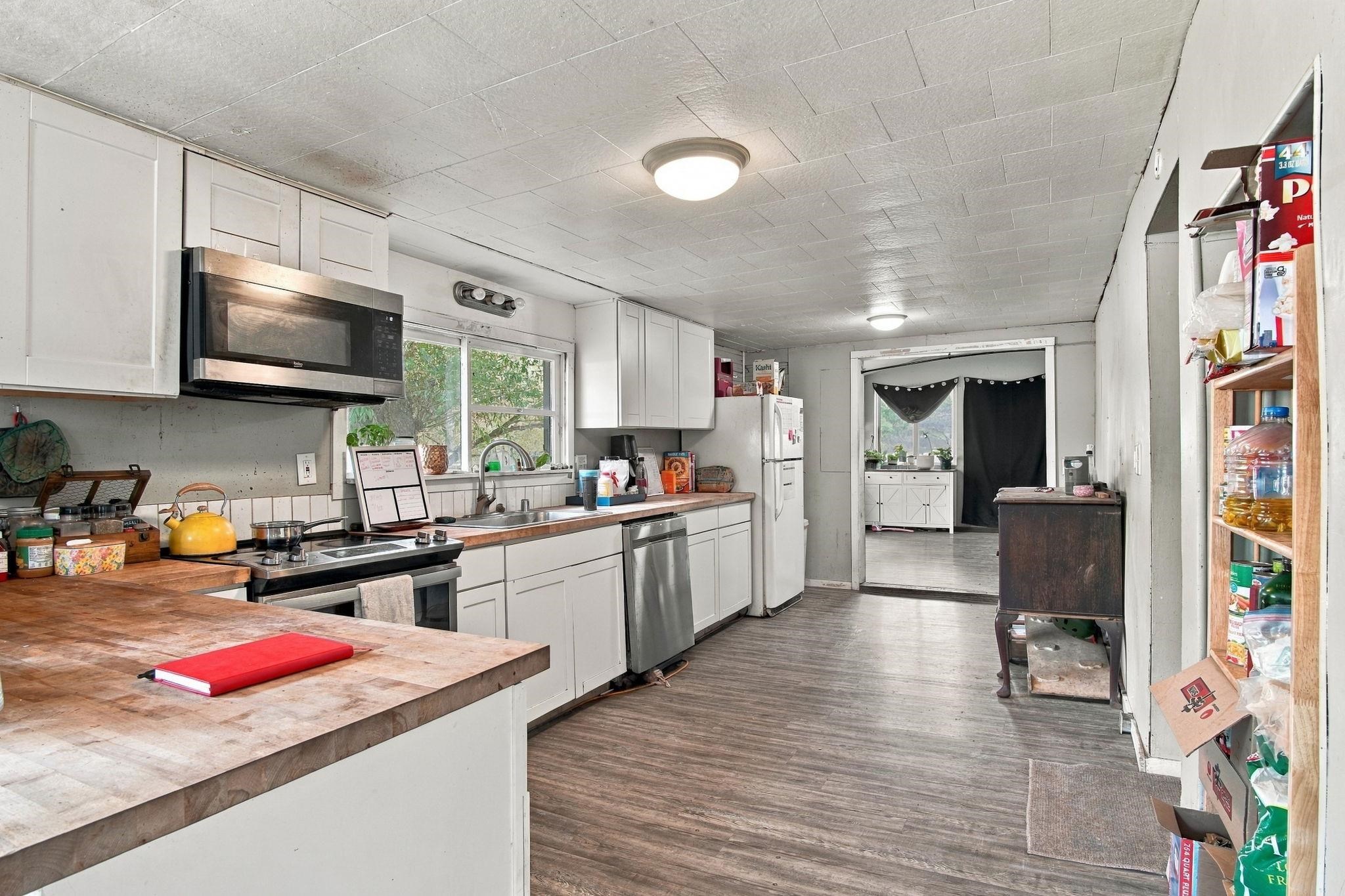 34322 N Milan Rd - Photo 3
