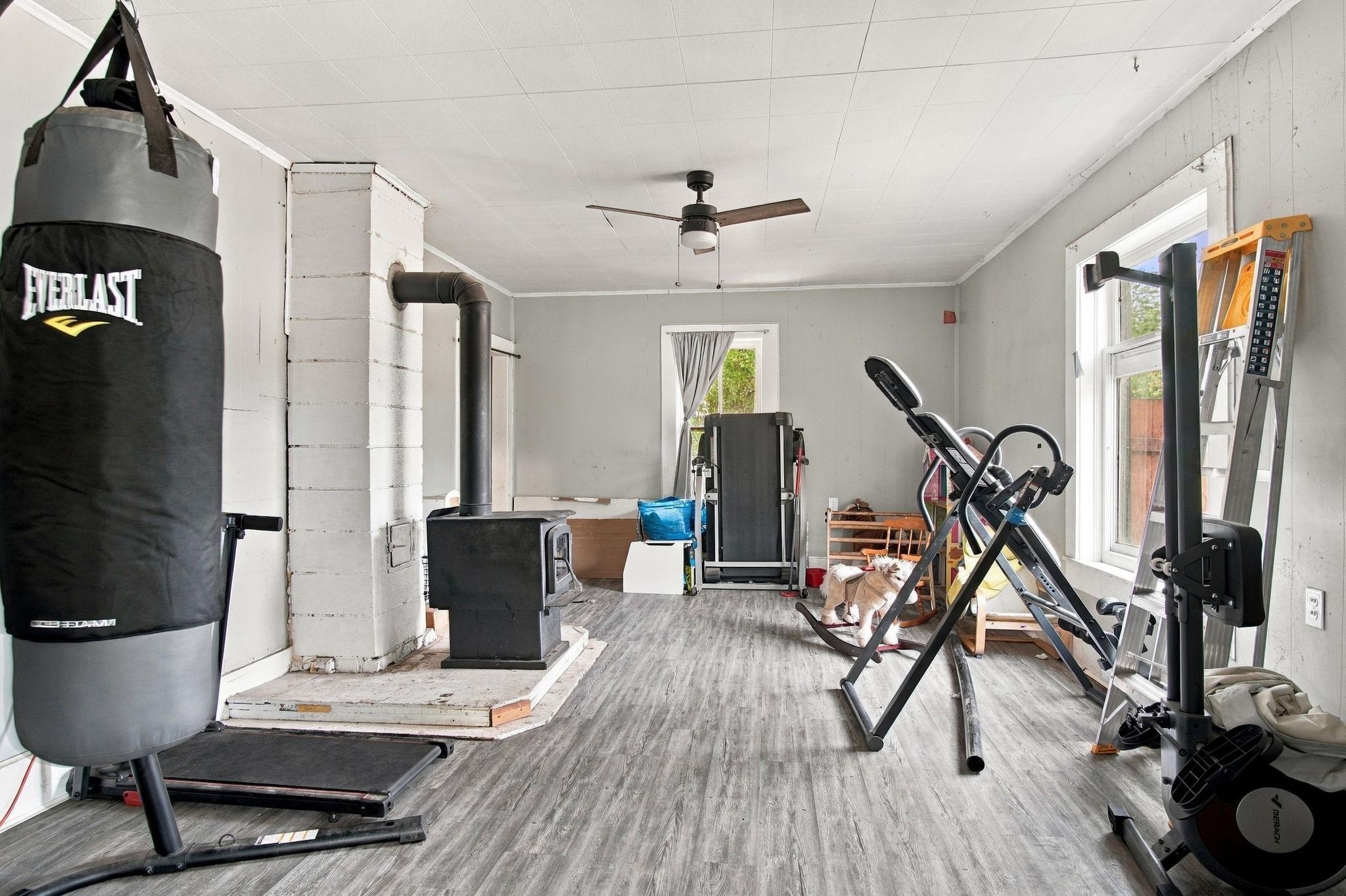 34322 N Milan Rd - Photo 9