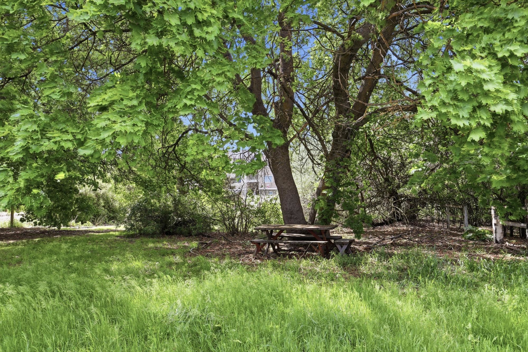 1625 S Hayford Rd - Photo 34