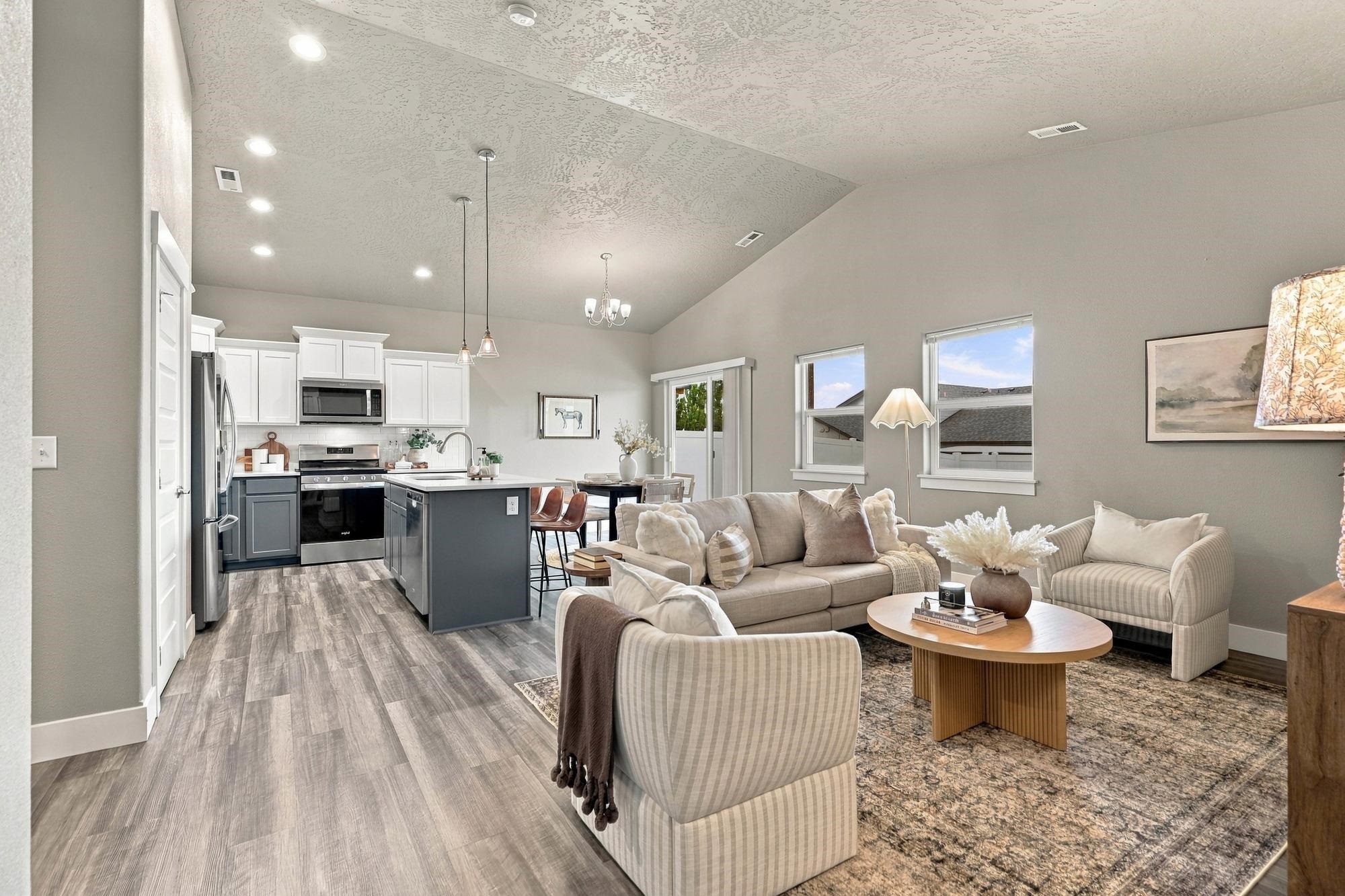 1604 E Marilyn Cir - Photo 6
