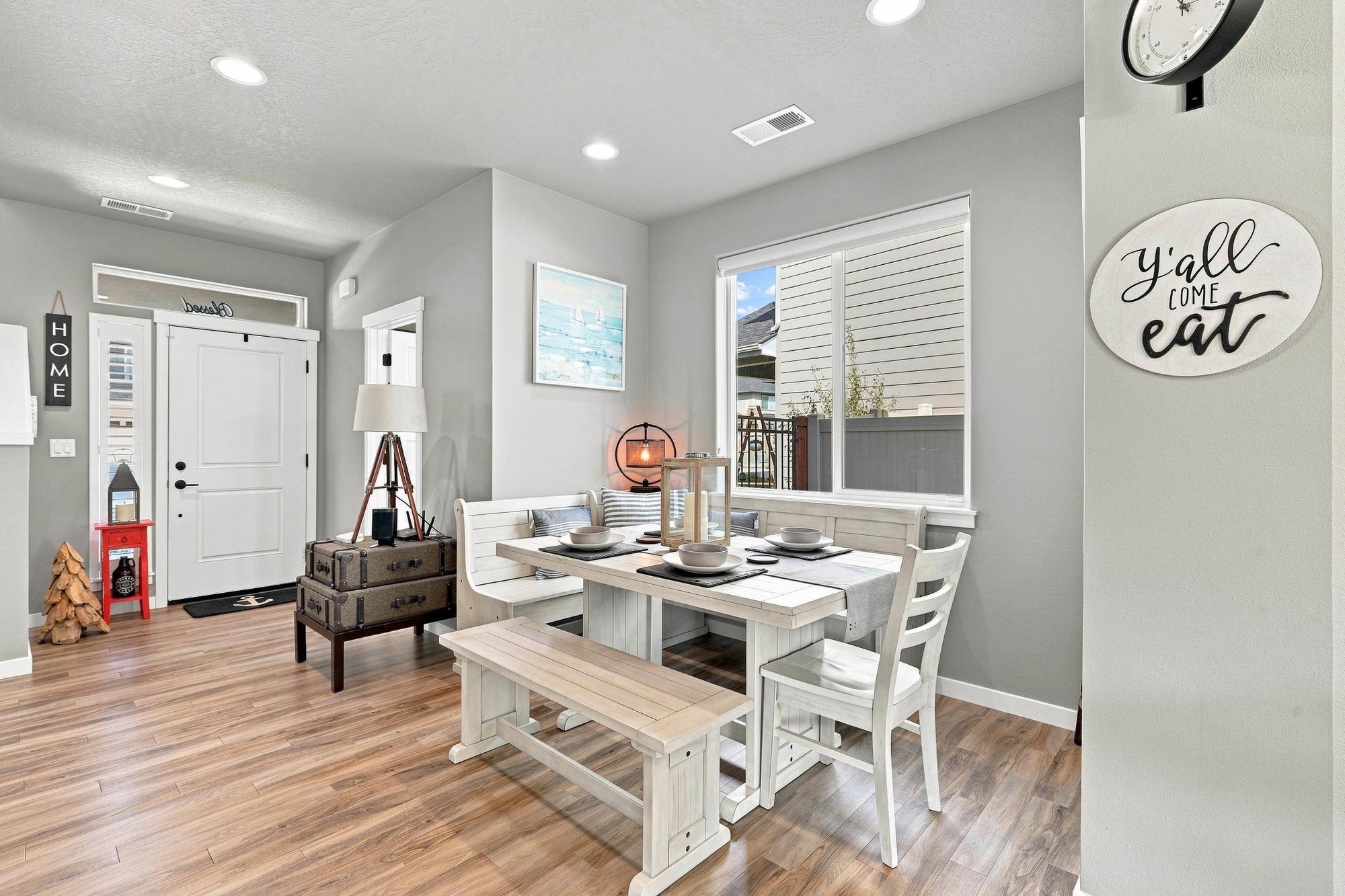 9302 N Linden Ln - Photo 8