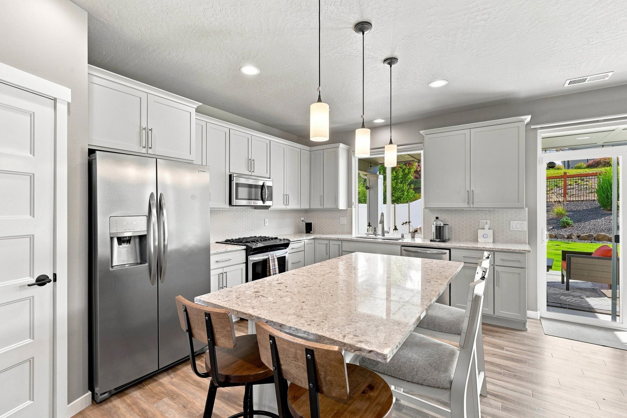 9302 N Linden Ln - Photo 9