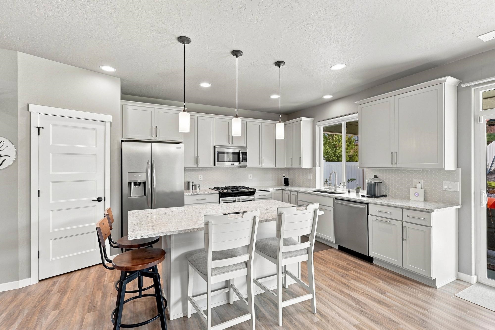 9302 N Linden Ln - Photo 10