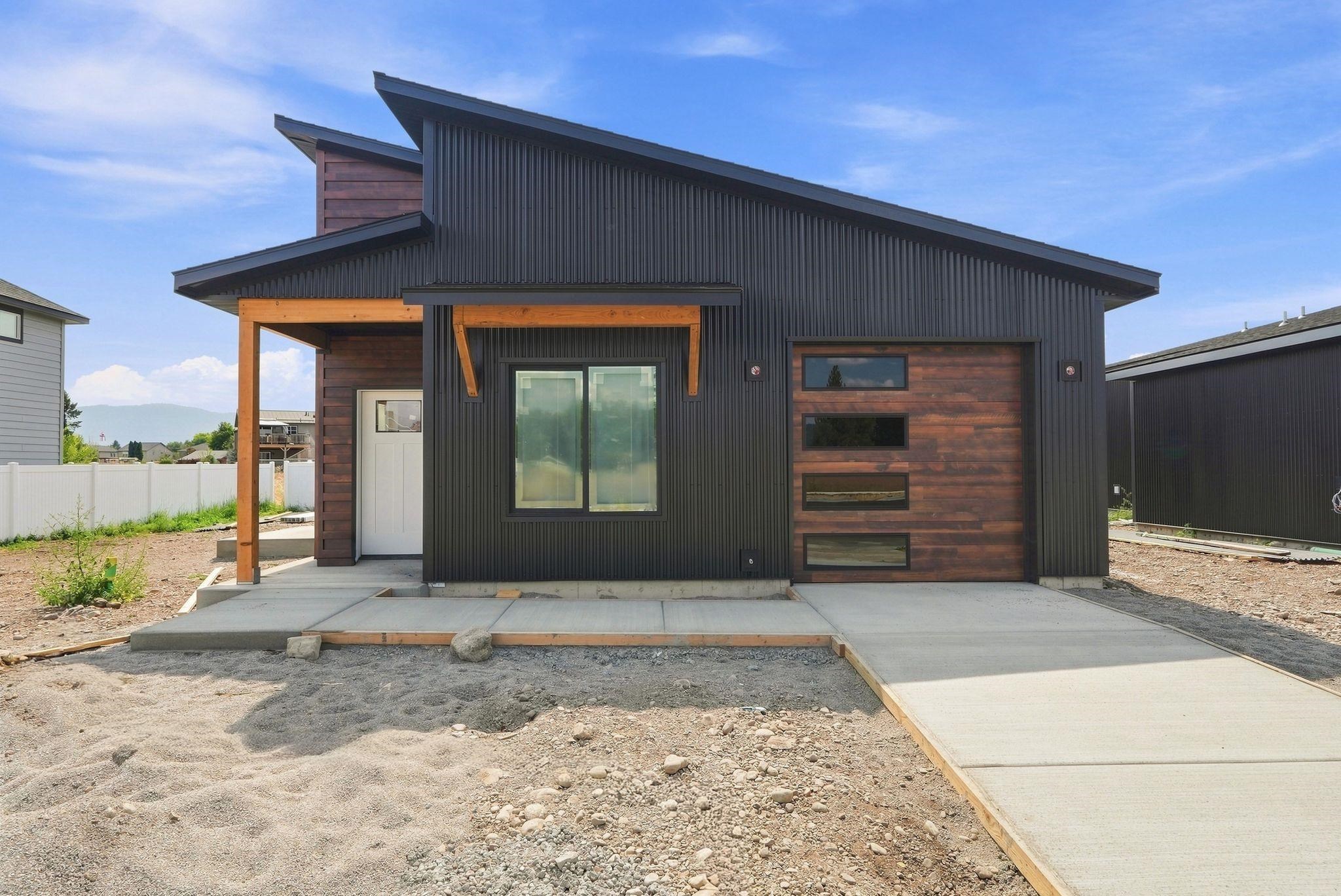 1320 S Marigold Rd - Photo 1