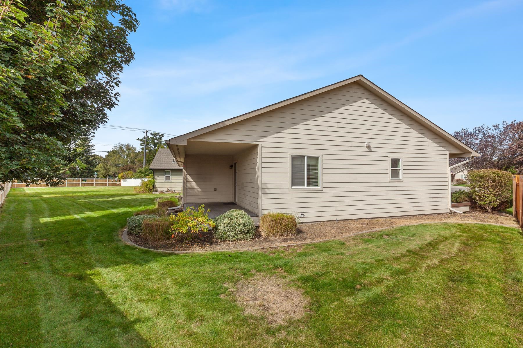 18712 E Augusta Ct - Photo 27