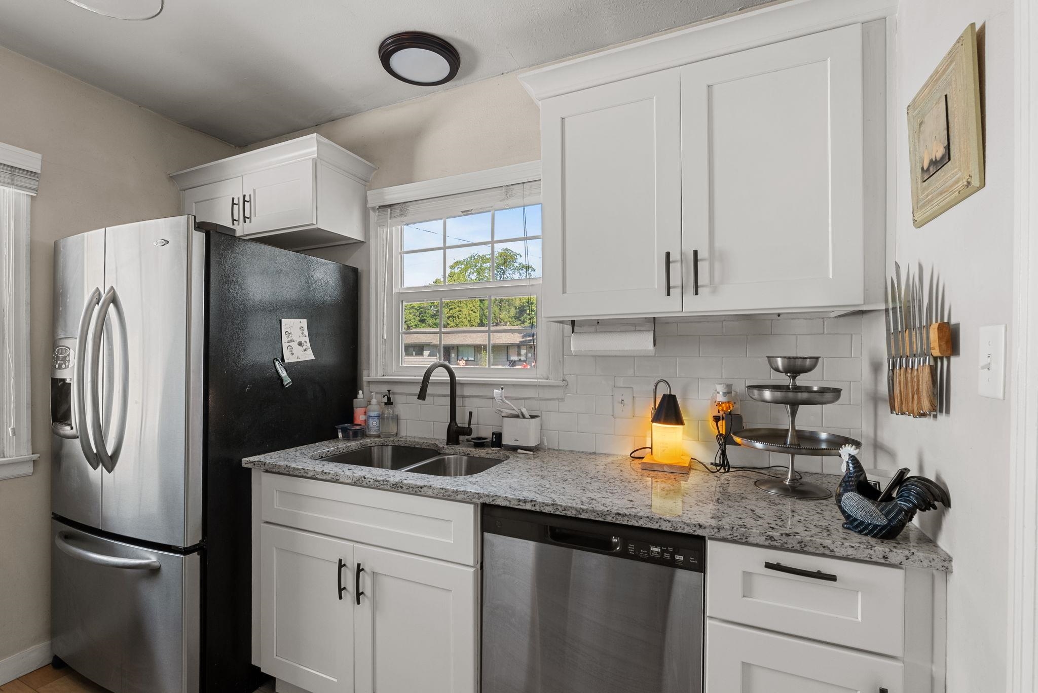 2911 W Dalton Ave - Photo 12