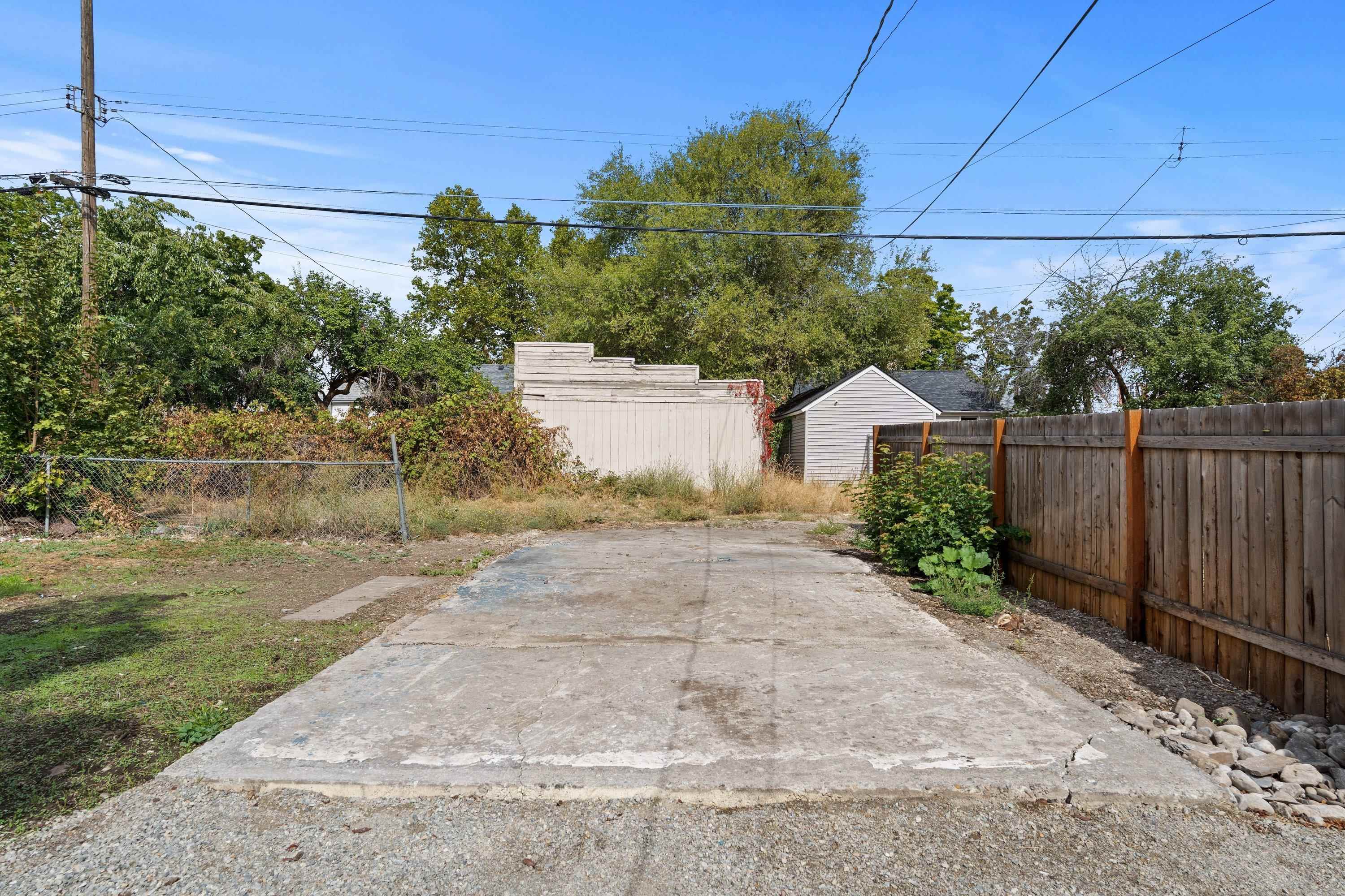 2001 E Dalton Ave - Photo 39