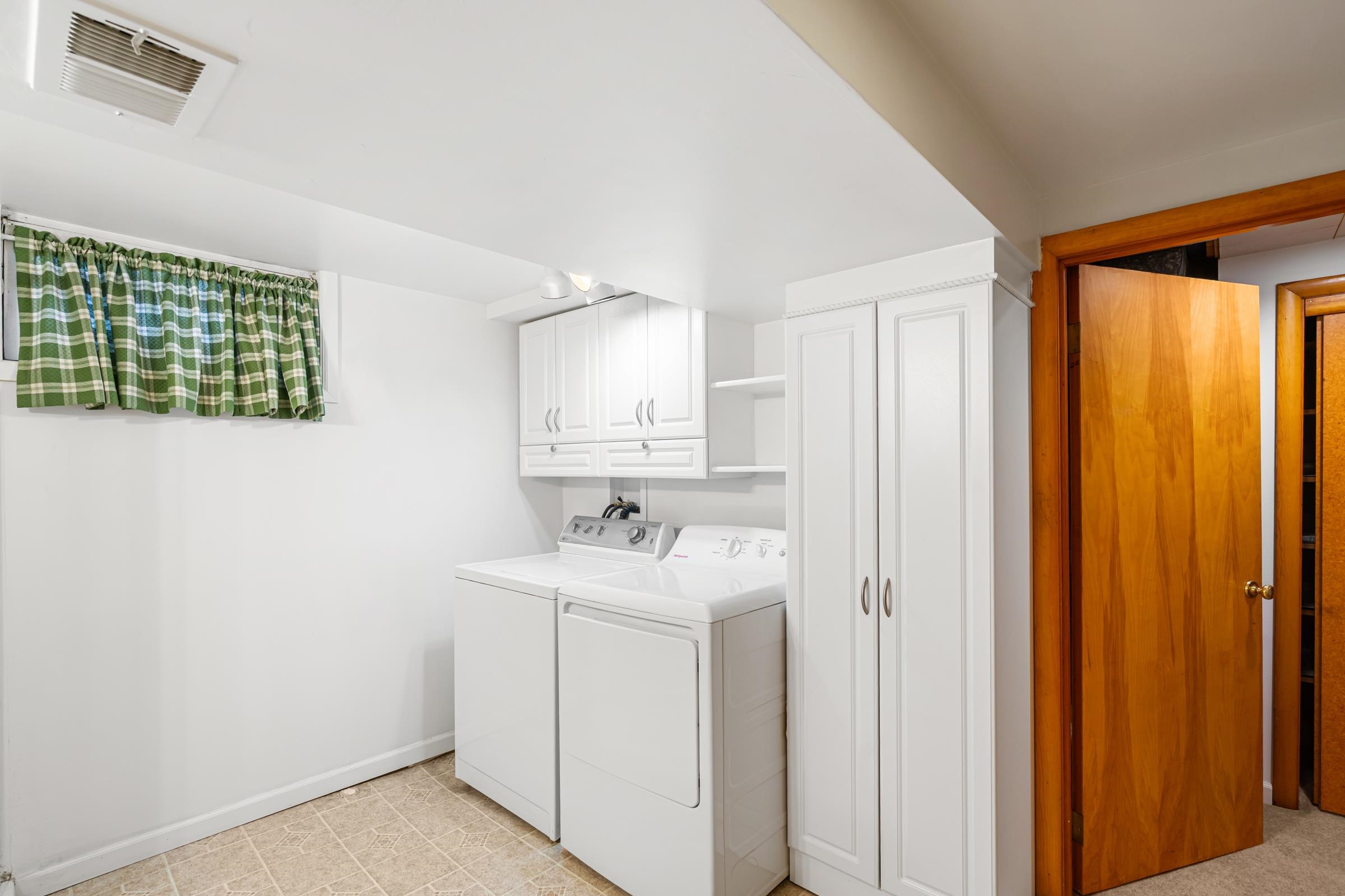 916 N WOODWARD Rd - Photo 27