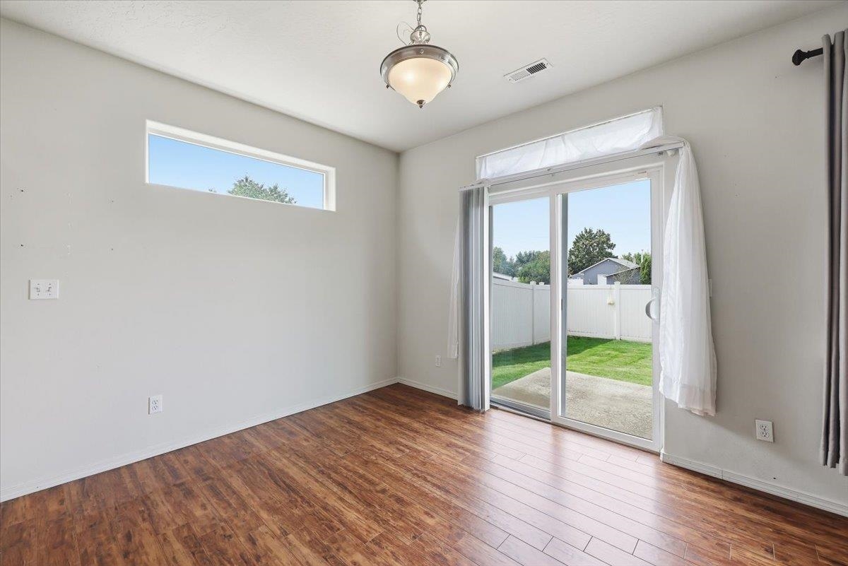7815 N Ashley Cir - Photo 8