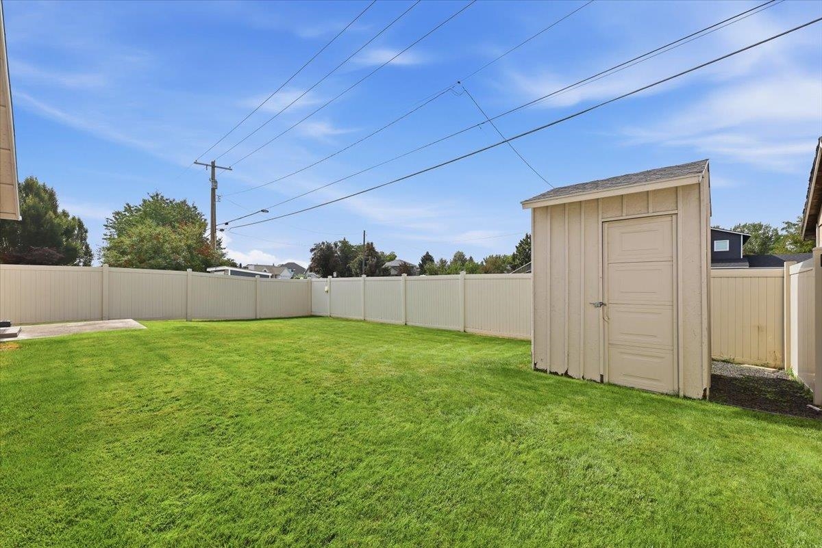 7815 N Ashley Cir - Photo 20