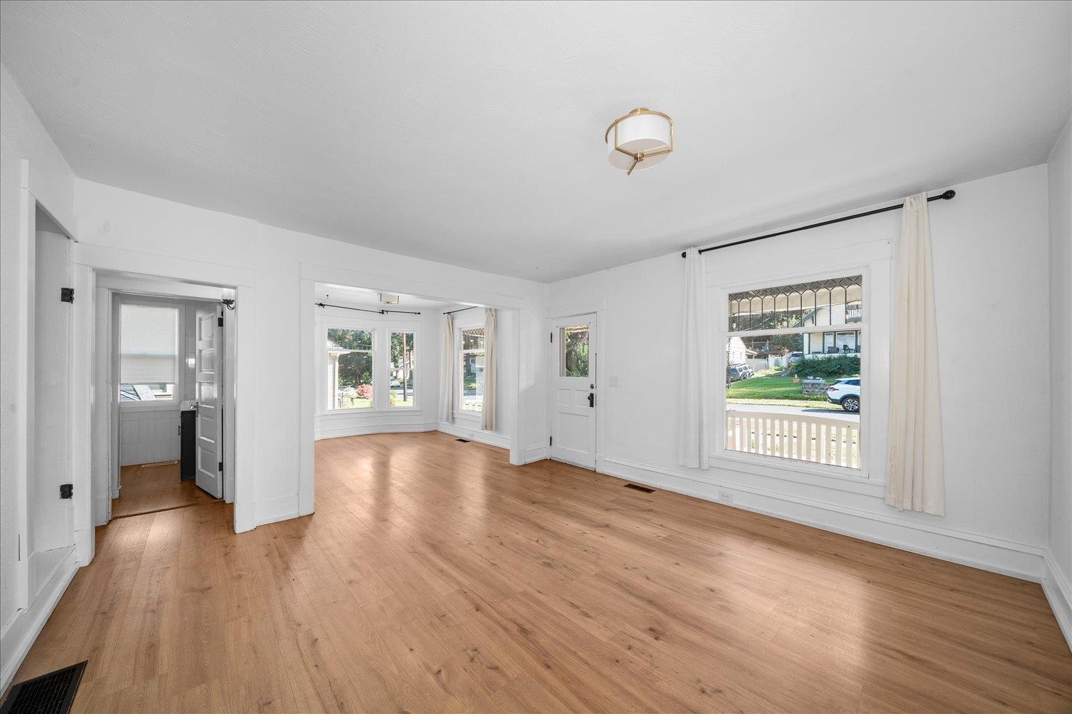 1223 E 13th Ave - Photo 5