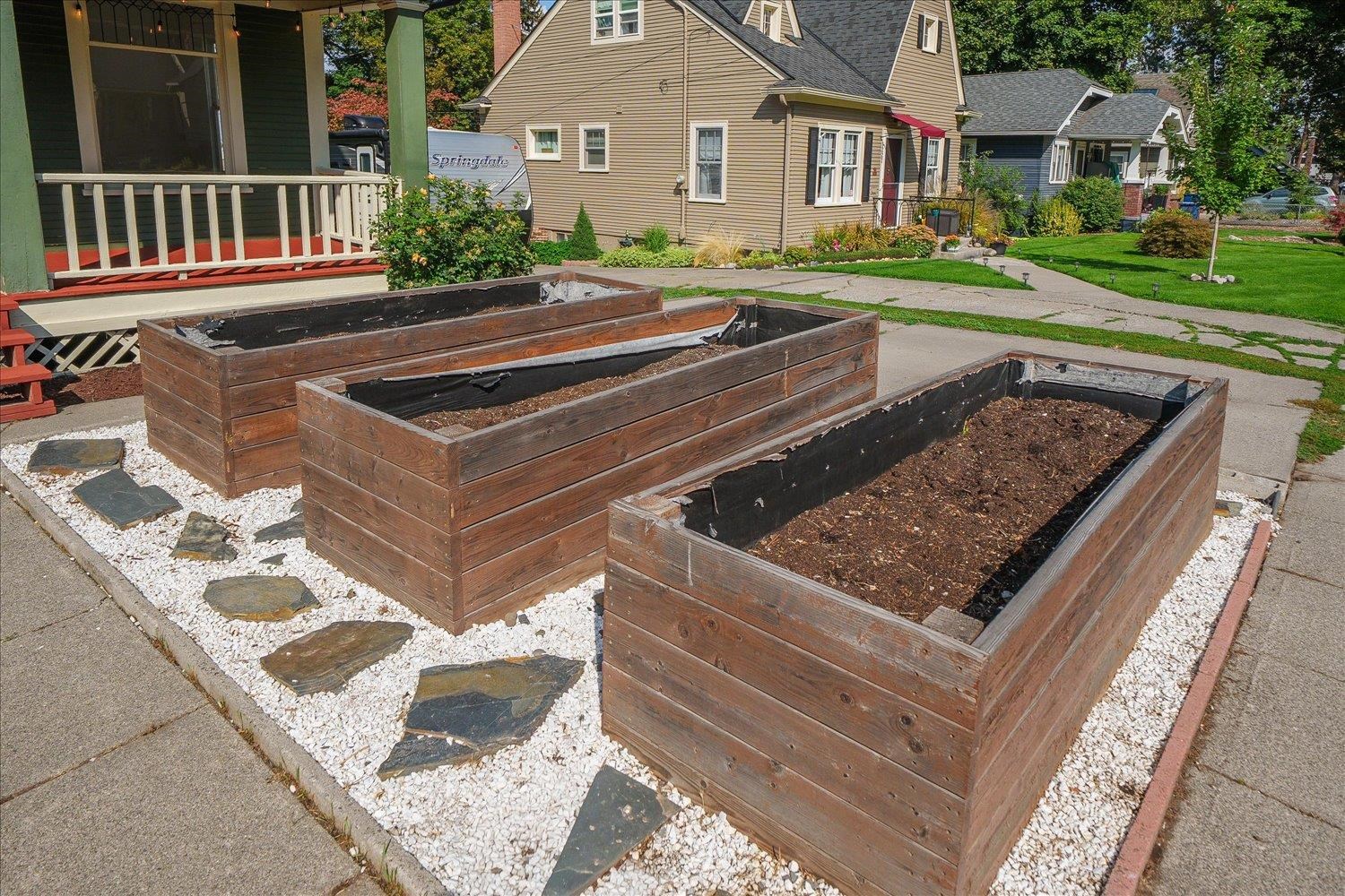 1223 E 13th Ave - Photo 25