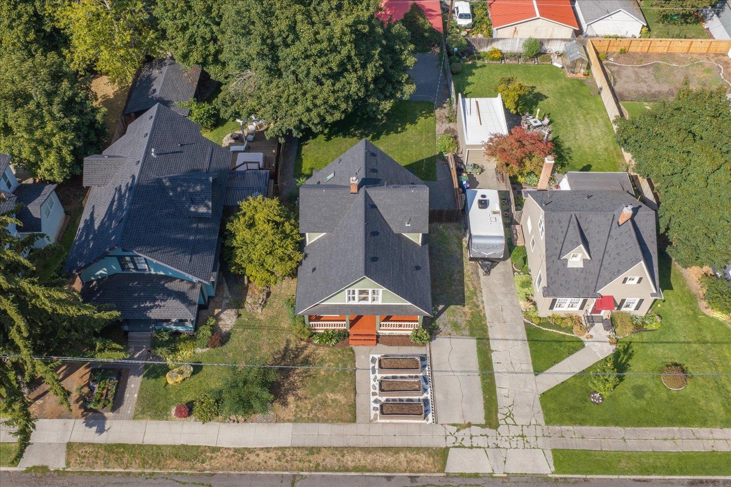 1223 E 13th Ave - Photo 29