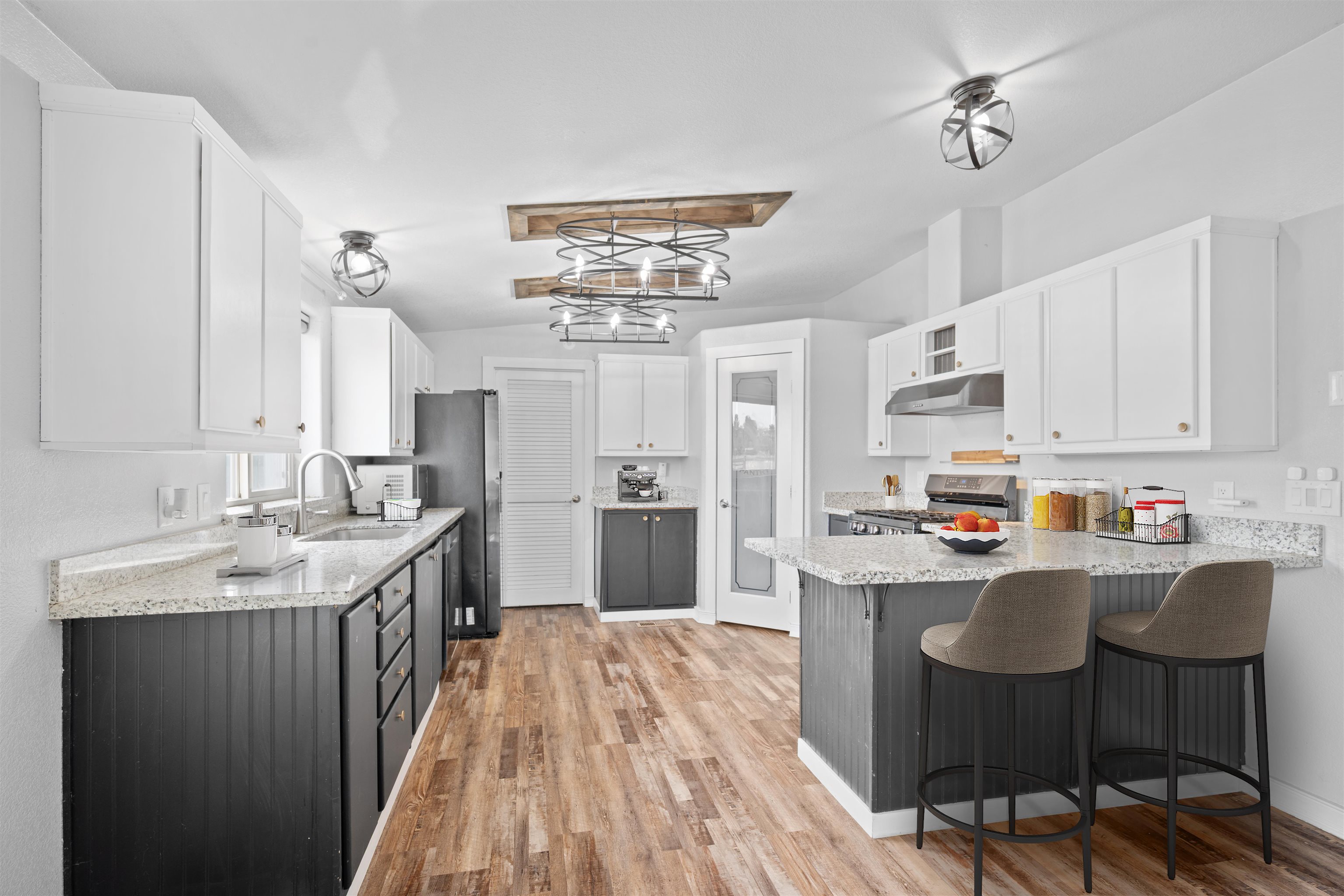 8710 N Dorset Rd - Photo 15