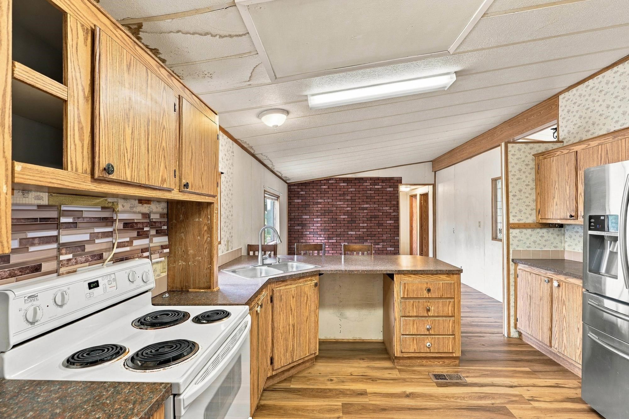 3412 E 2nd Ct - Photo 14