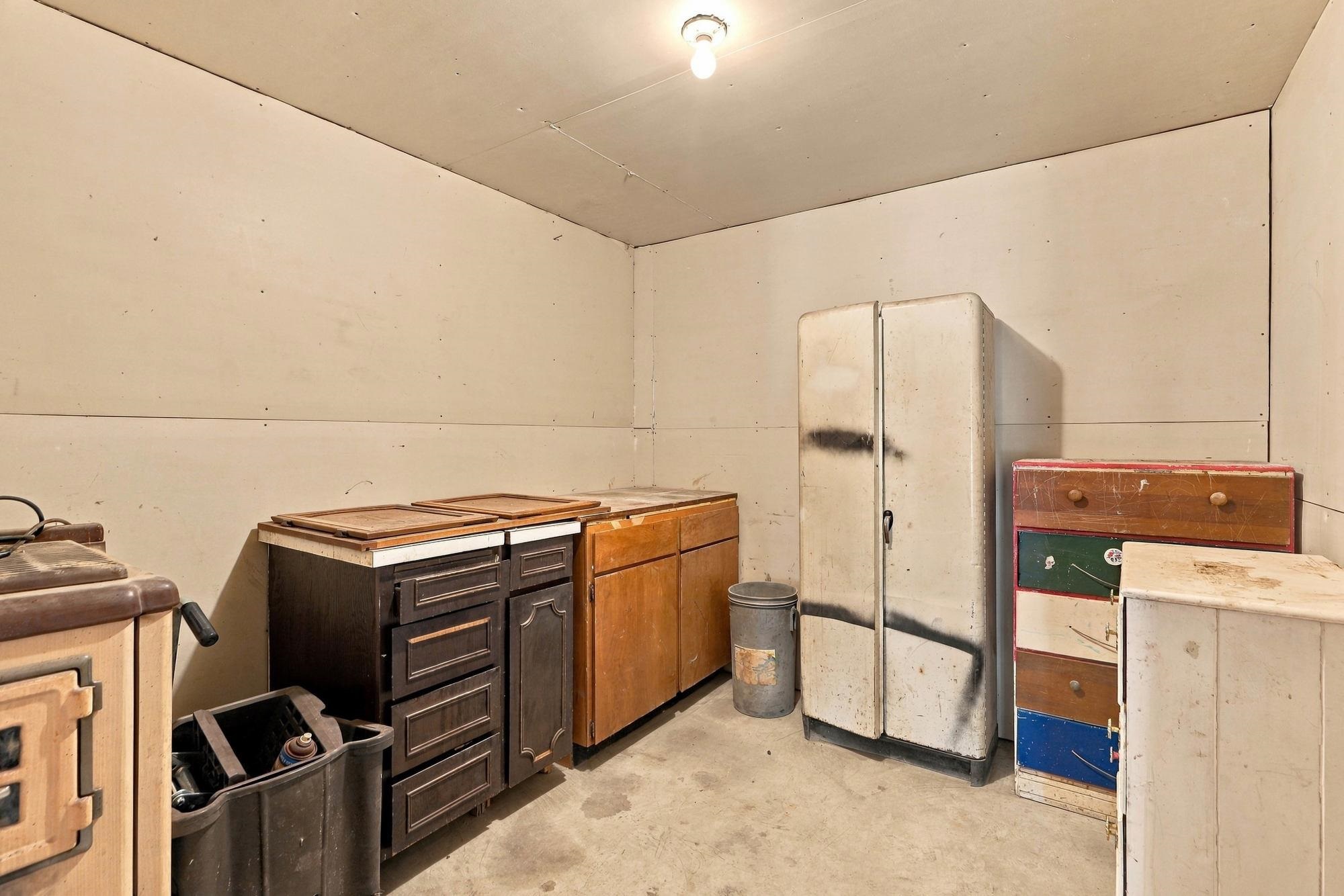 3412 E 2nd Ct - Photo 28