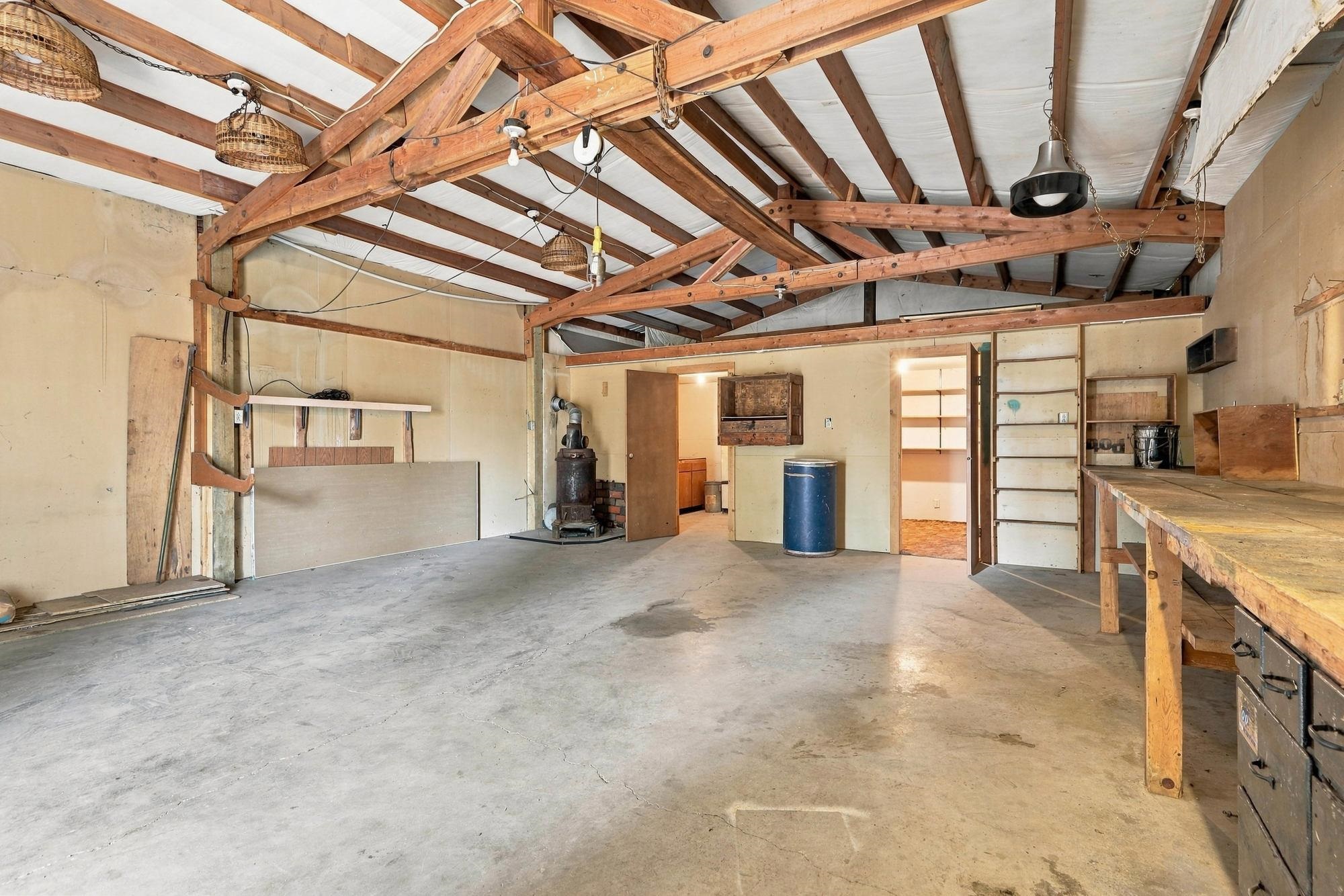 3412 E 2nd Ct - Photo 30