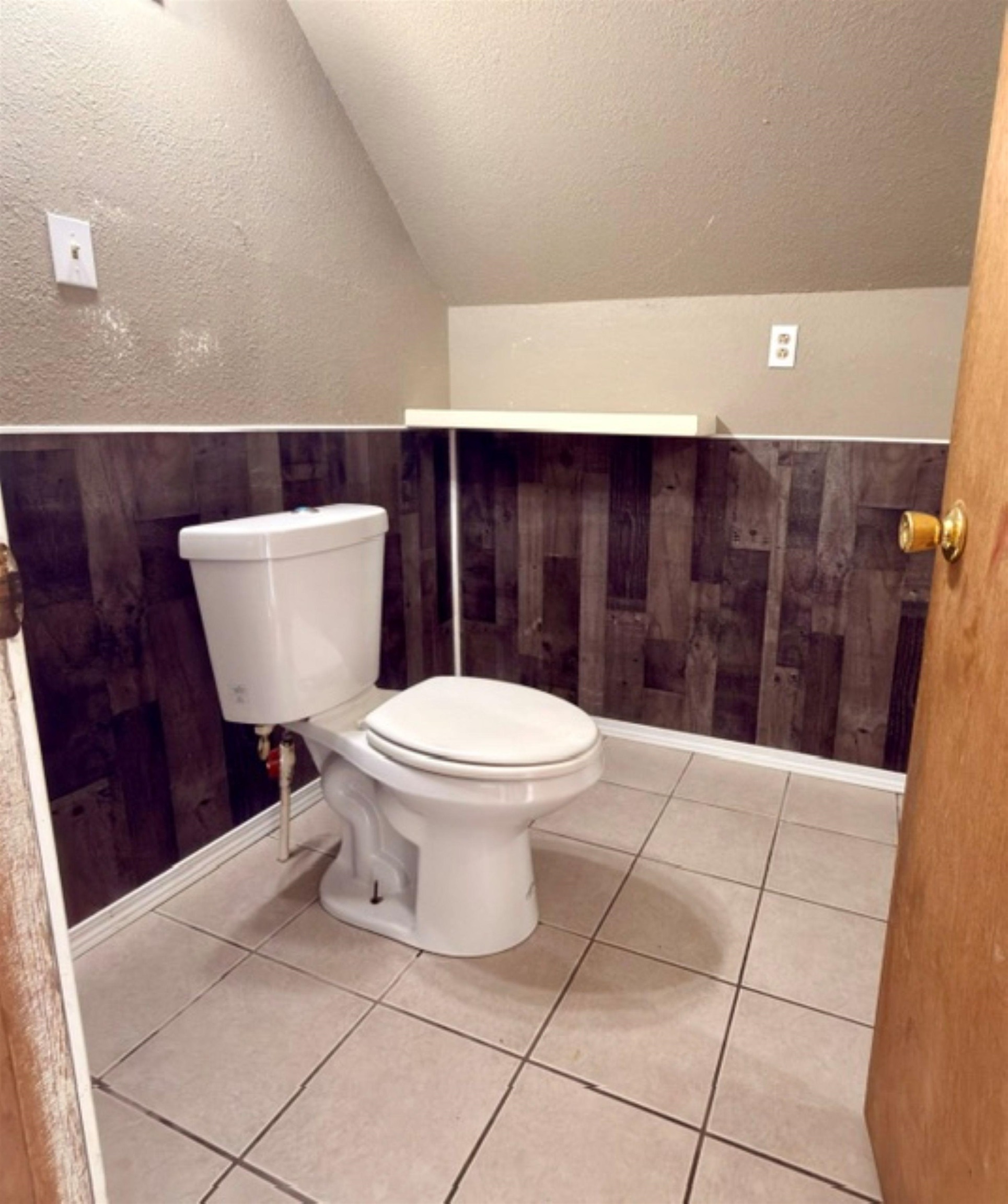 206 E Crawford St - Photo 18