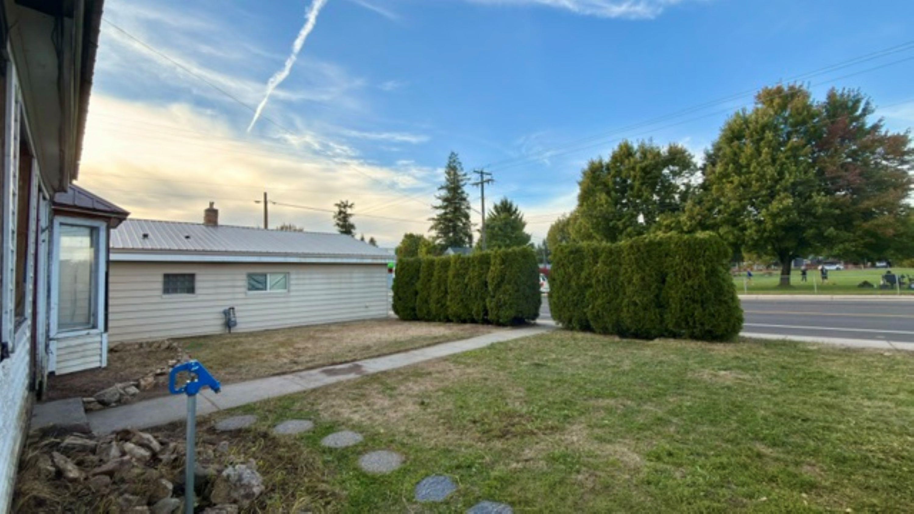 206 E Crawford St - Photo 19