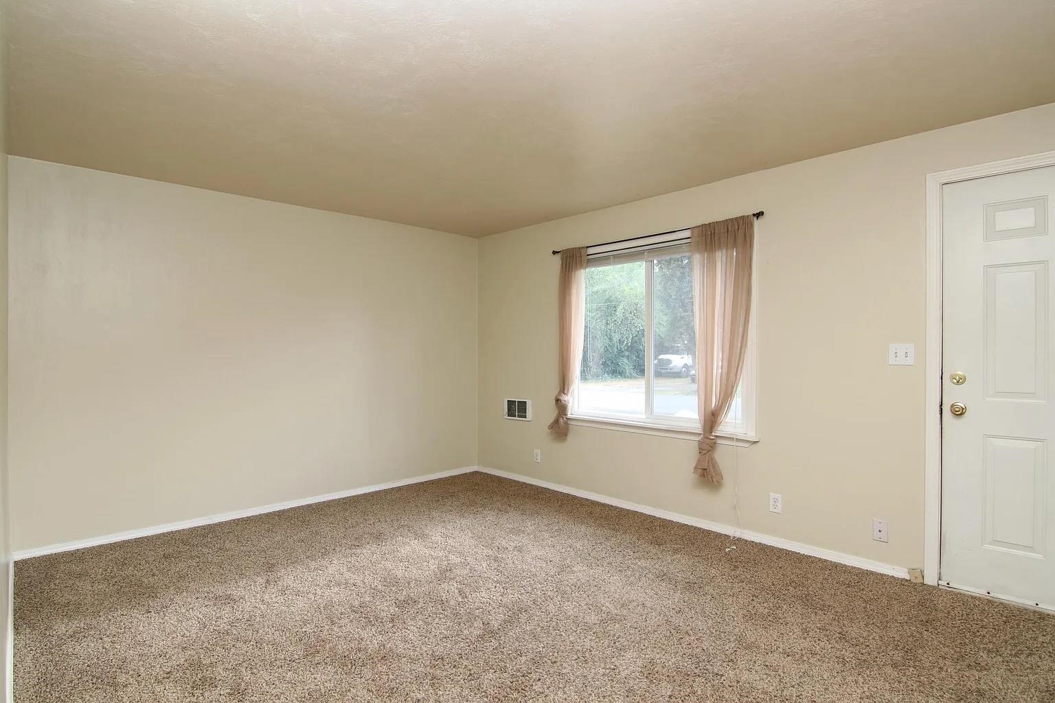 904 N Felts Rd - Photo 3