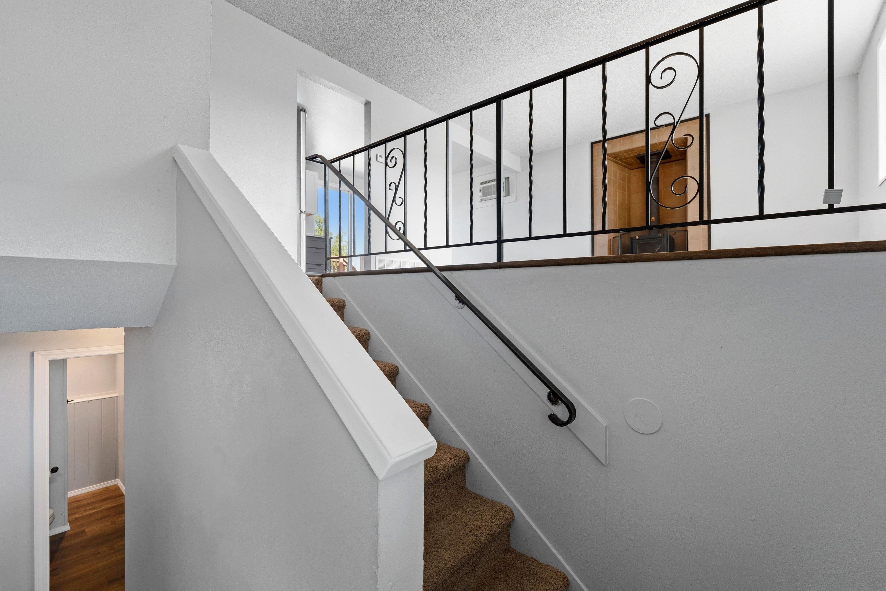 12505 E 31st Ave - Photo 6
