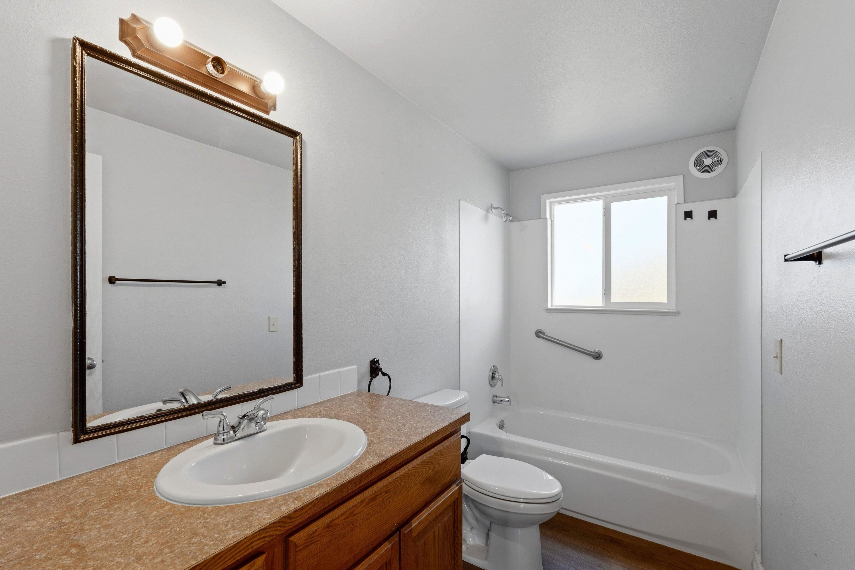 12505 E 31st Ave - Photo 17