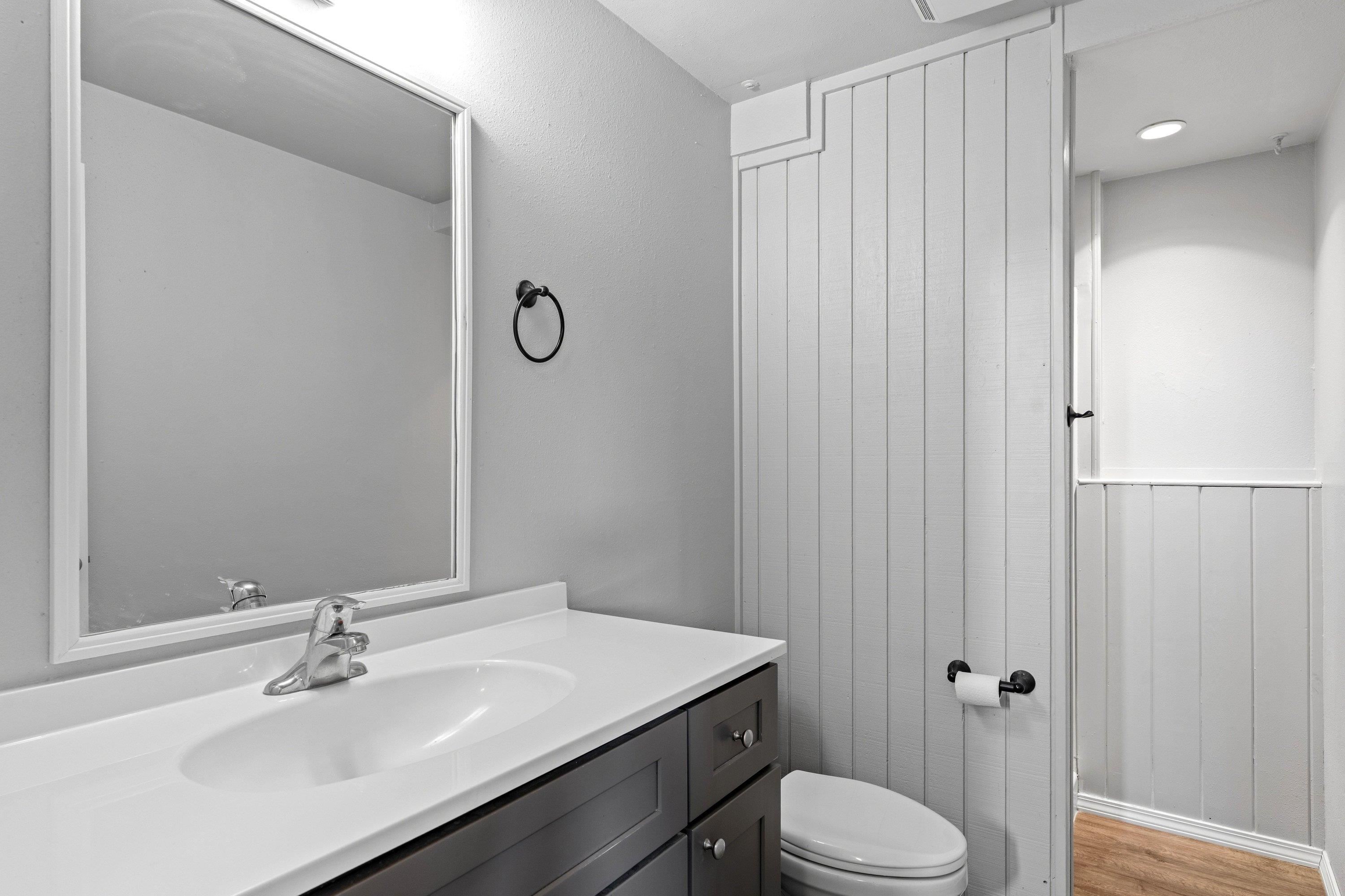 12505 E 31st Ave - Photo 27