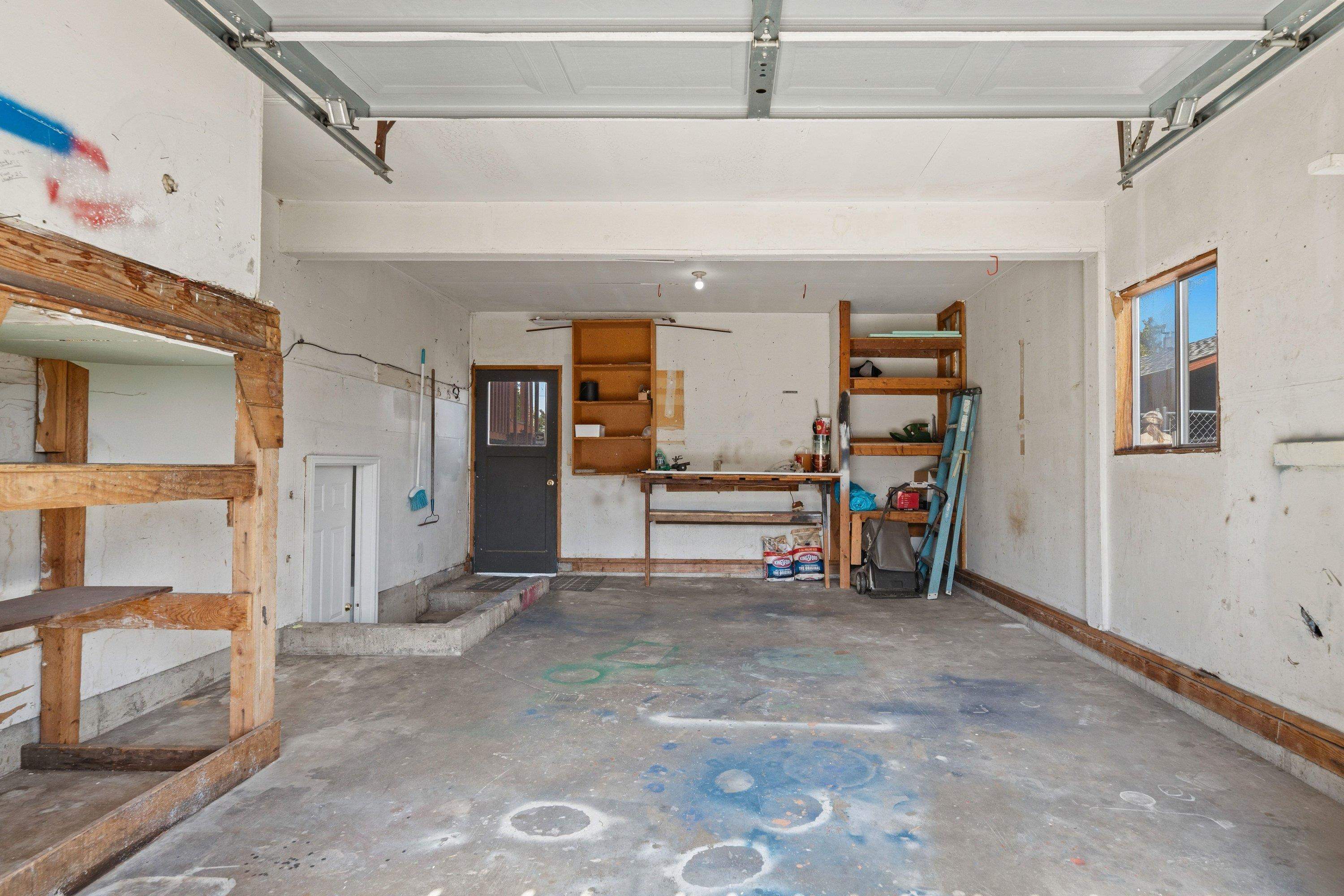 12505 E 31st Ave - Photo 32