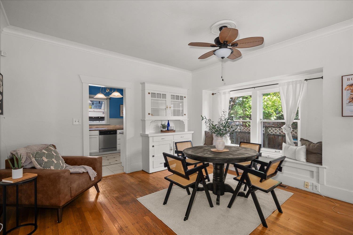724 W PROVIDENCE Ave - Photo 4