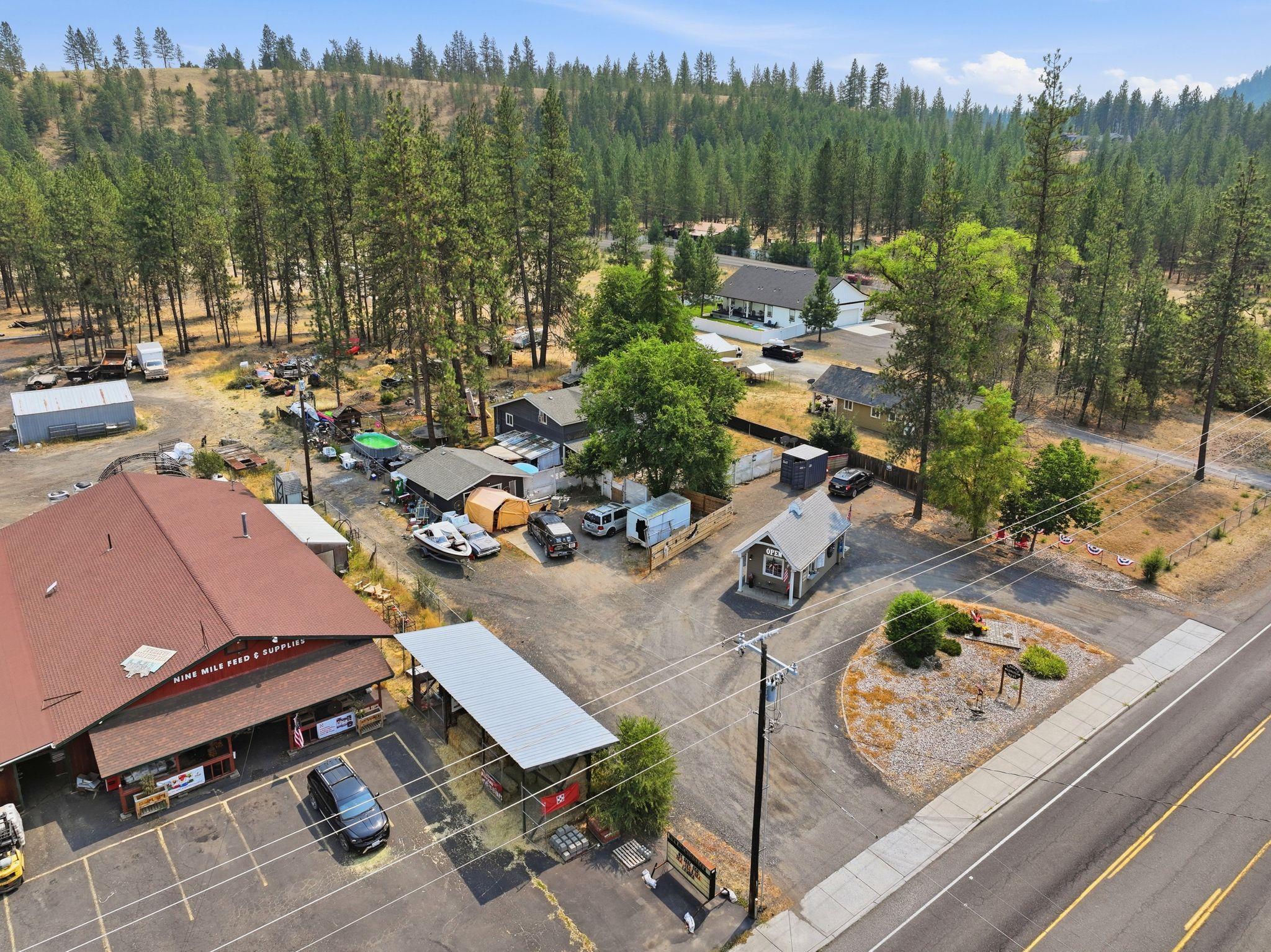 12508 N Nine Mile Rd - Photo 1