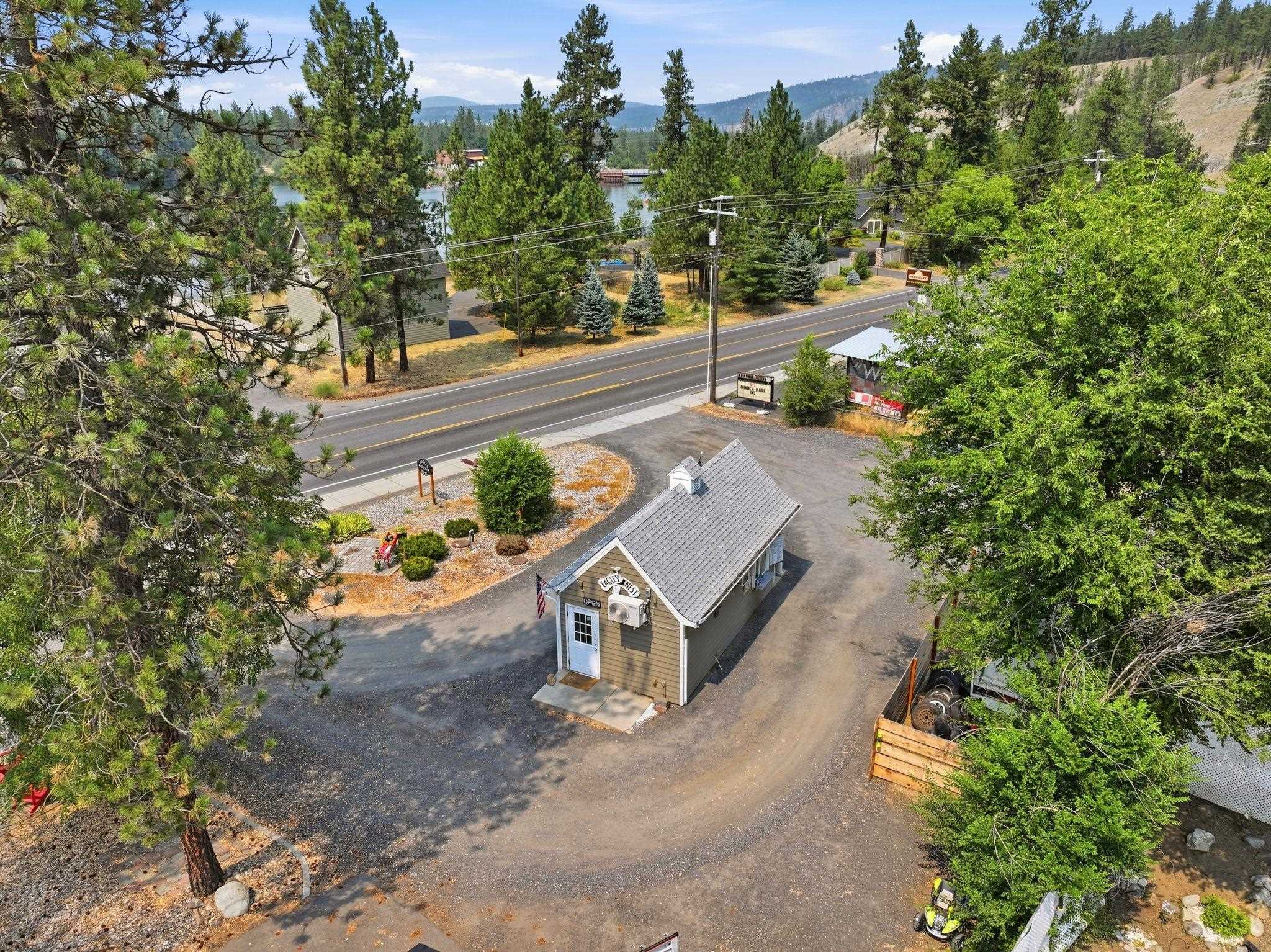 12508 N Nine Mile Rd - Photo 10