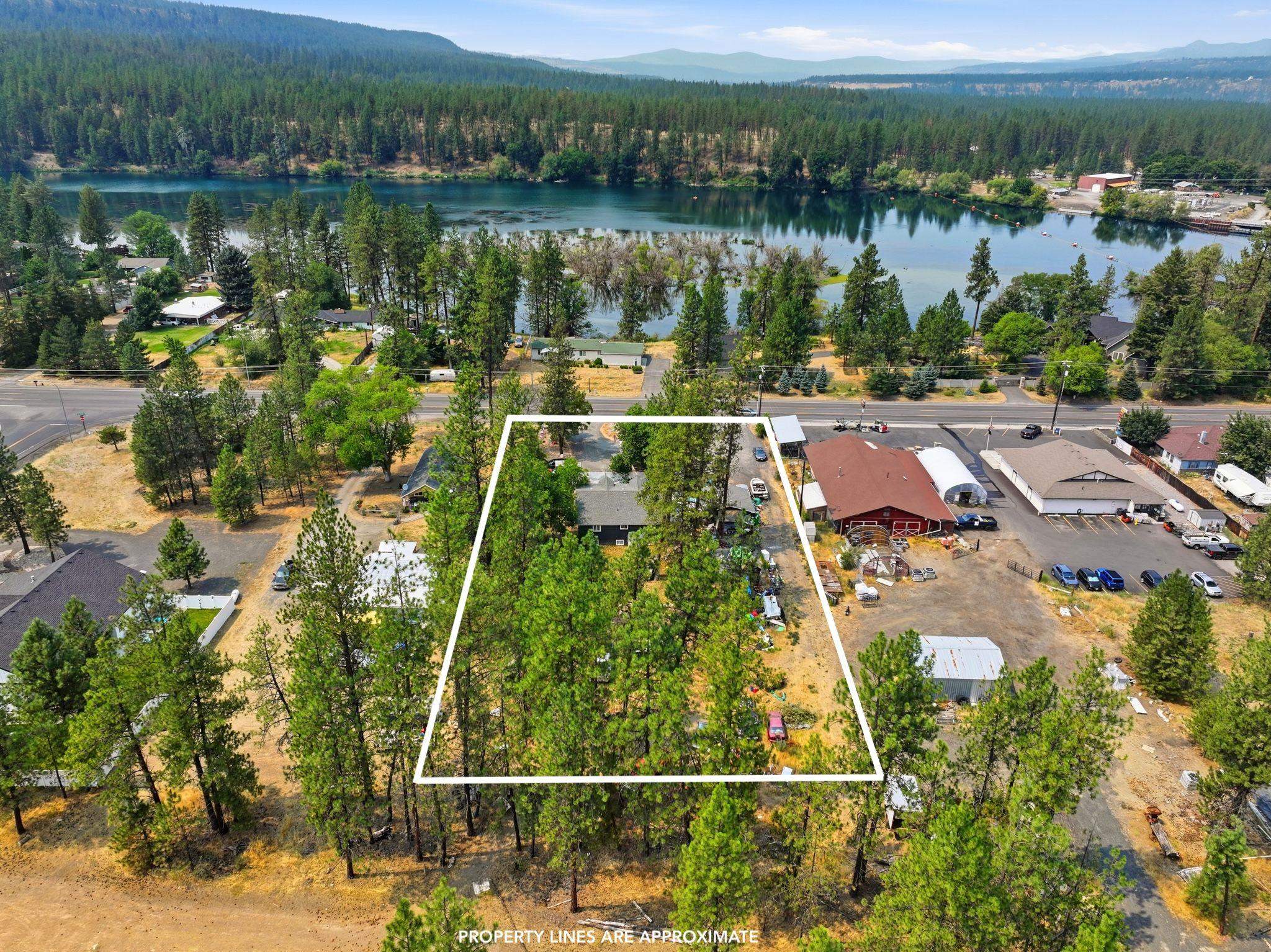 12508 N Nine Mile Rd - Photo 4
