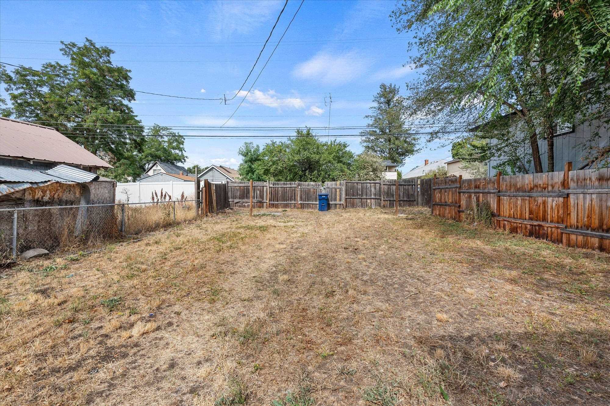 1806 W Gardner Ave - Photo 17