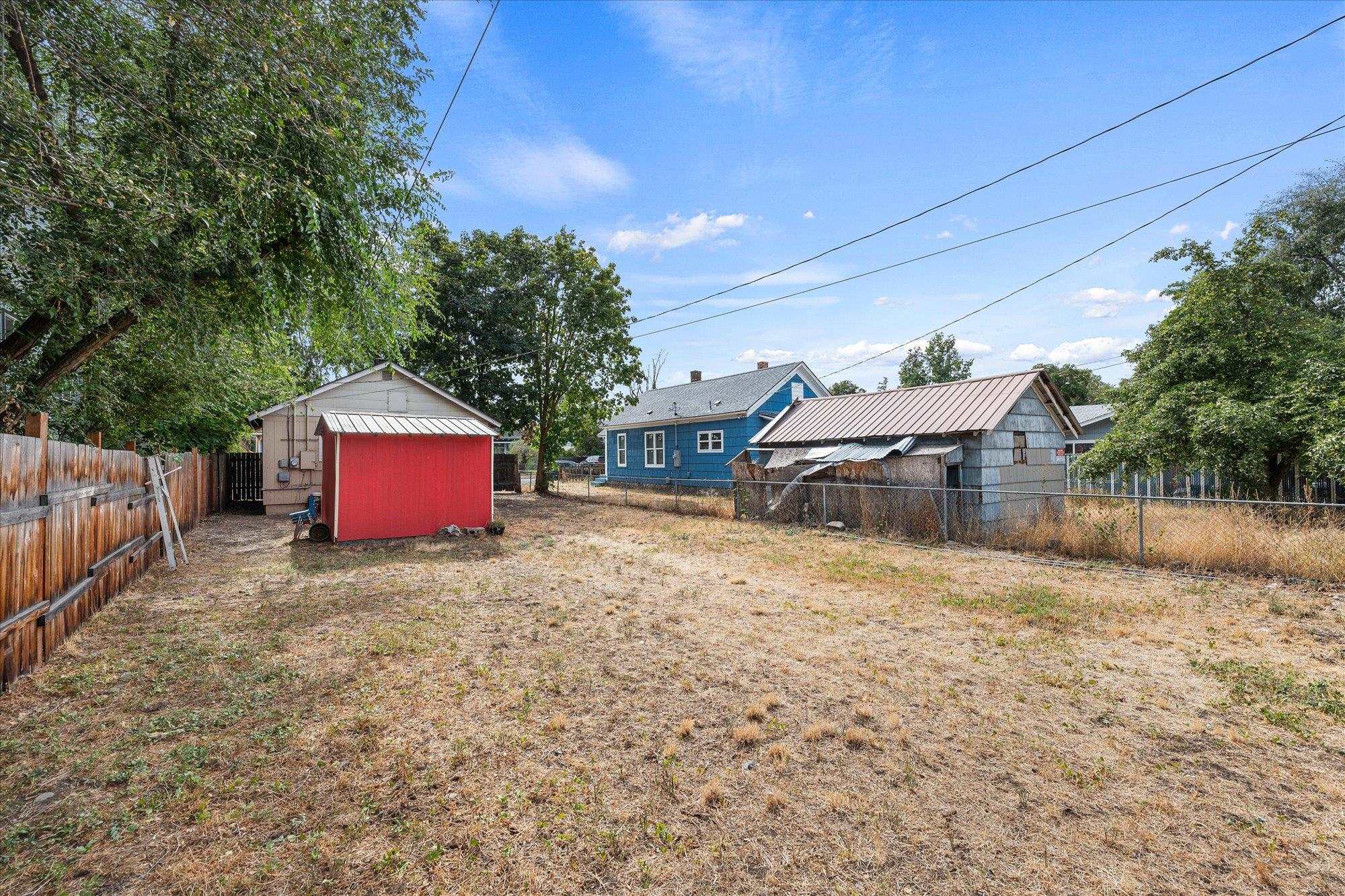 1806 W Gardner Ave - Photo 18