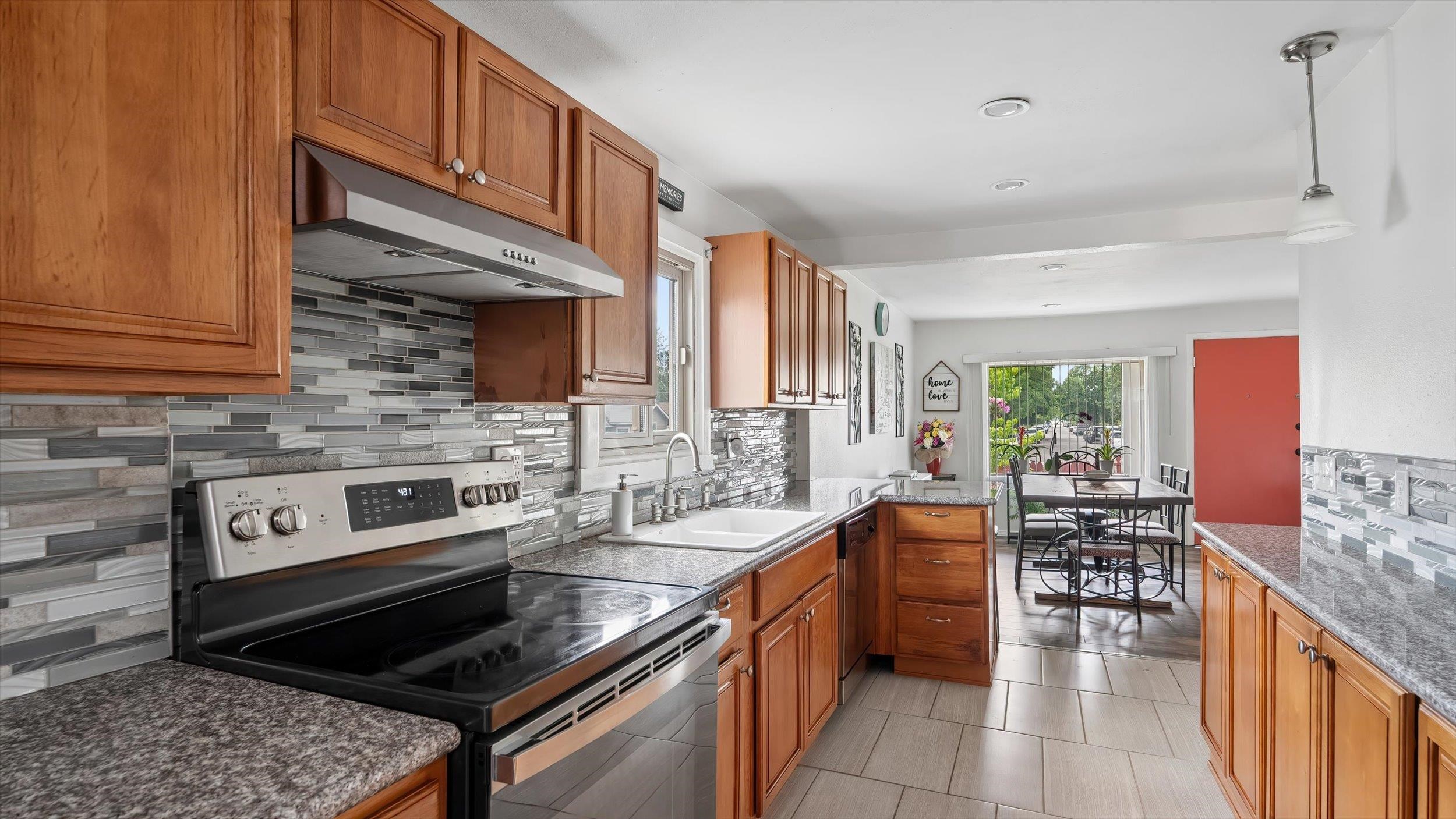 3808 N Washington St - Photo 13
