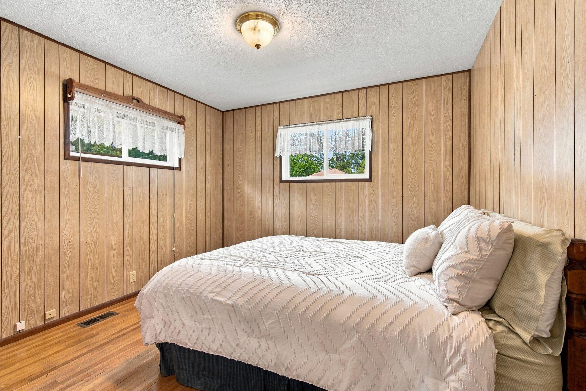 421 E 28th Ave - Photo 16
