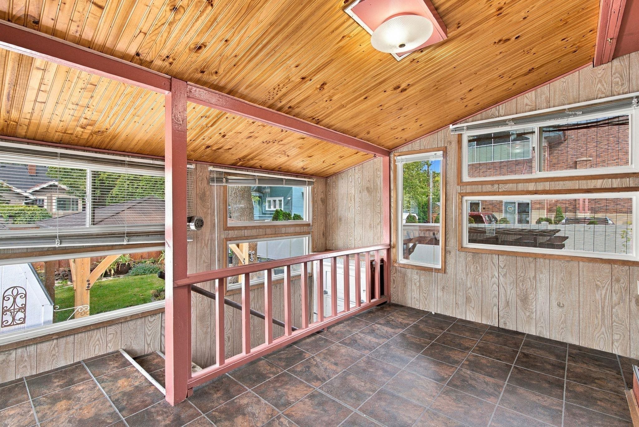 421 E 28th Ave - Photo 19
