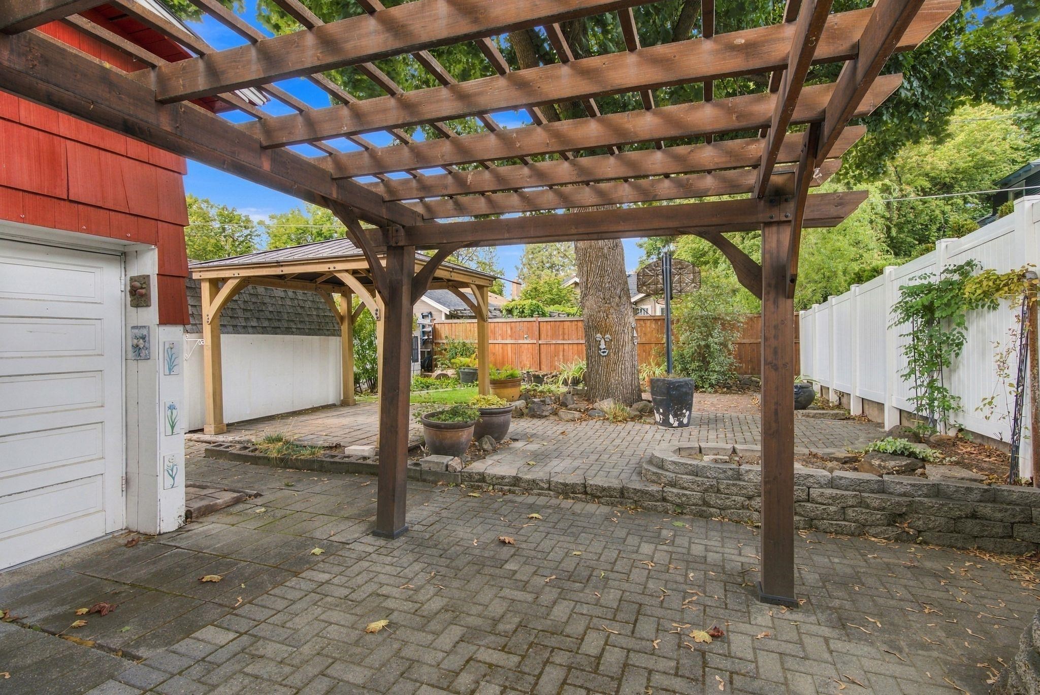 421 E 28th Ave - Photo 31