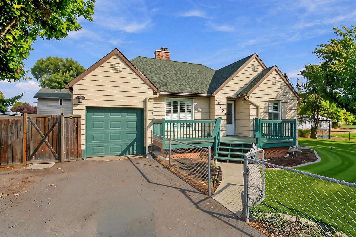 10309 E Broadway Ave - Photo 1