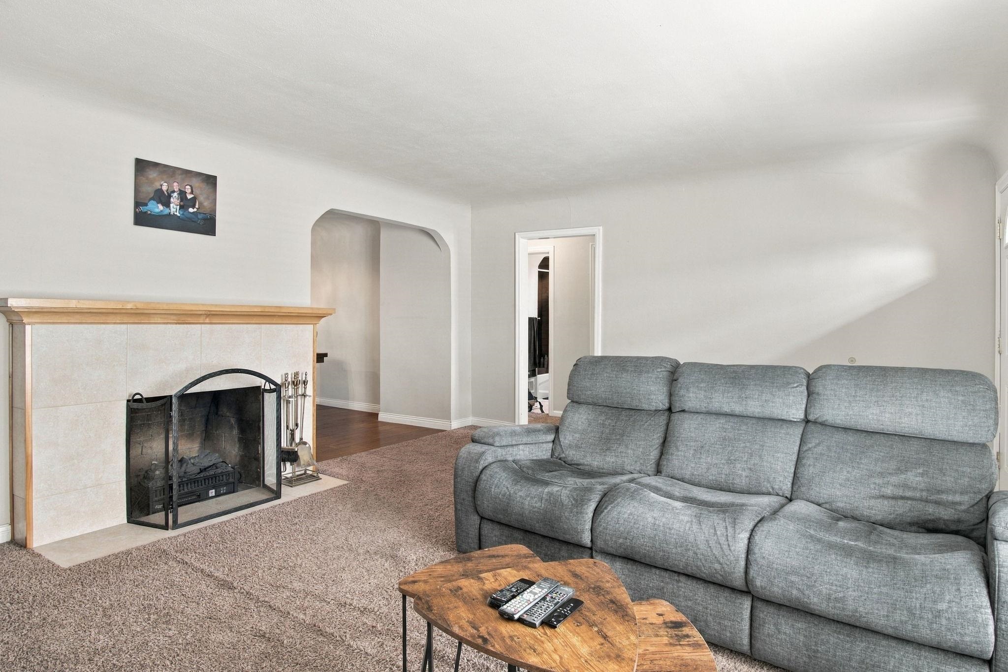 10309 E Broadway Ave - Photo 4