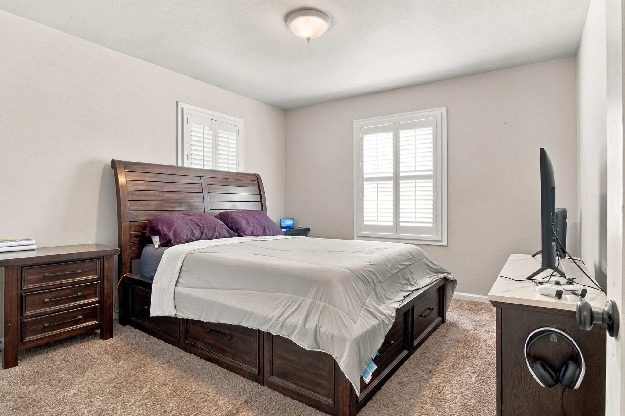 10309 E Broadway Ave - Photo 13