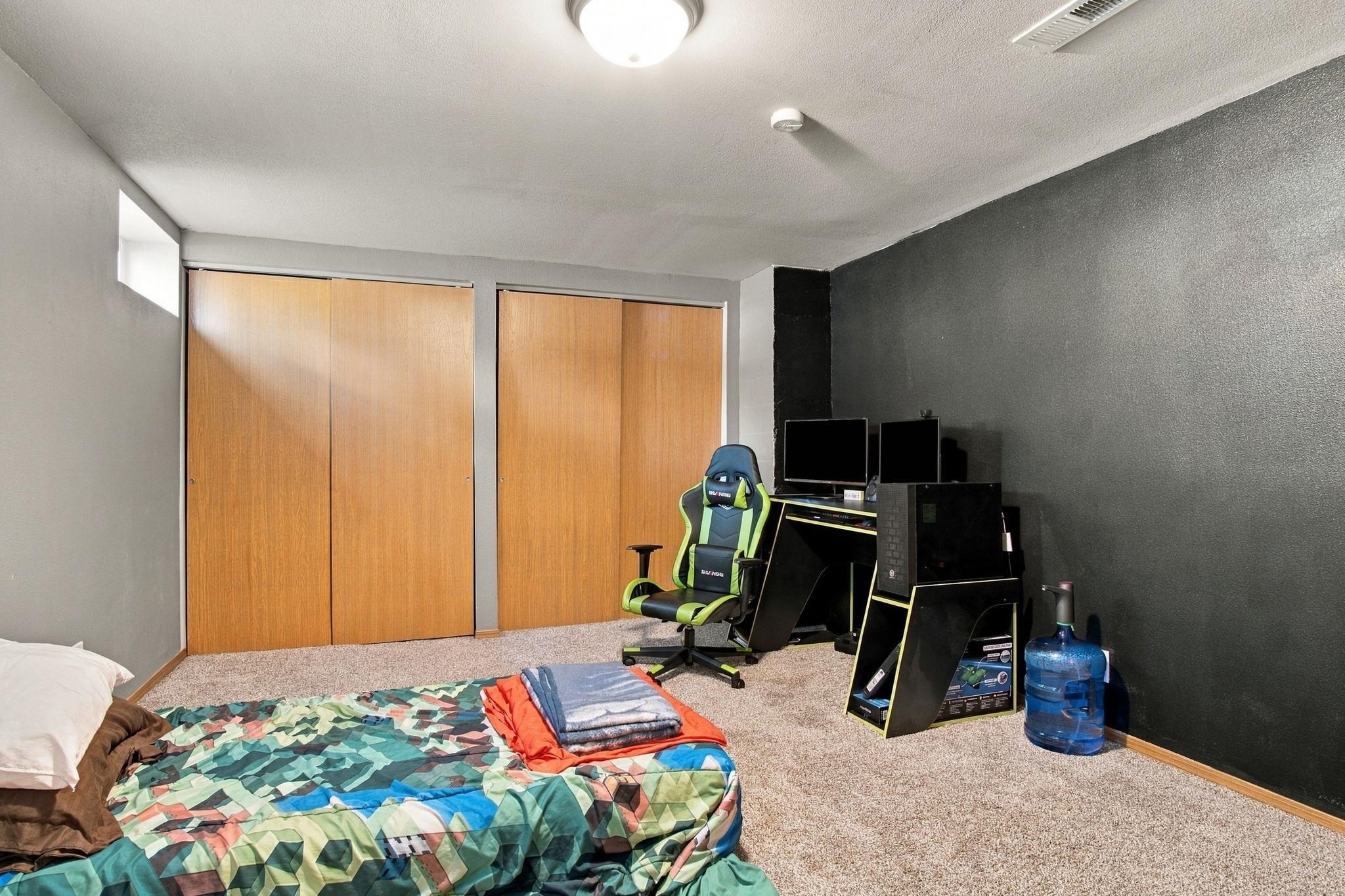 10309 E Broadway Ave - Photo 16