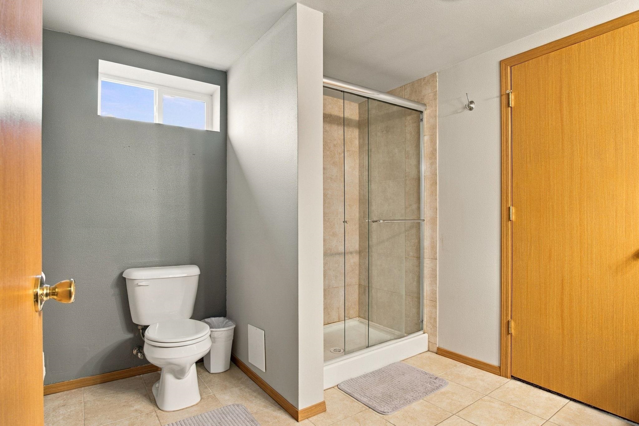 10309 E Broadway Ave - Photo 18