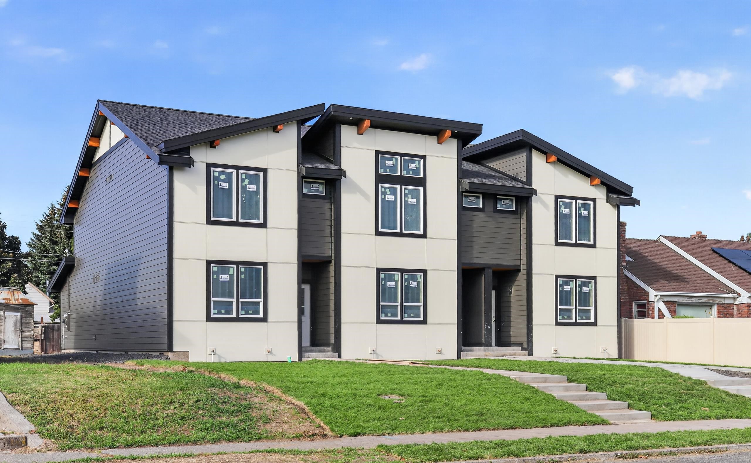 215 E Everett Ave - Photo 2
