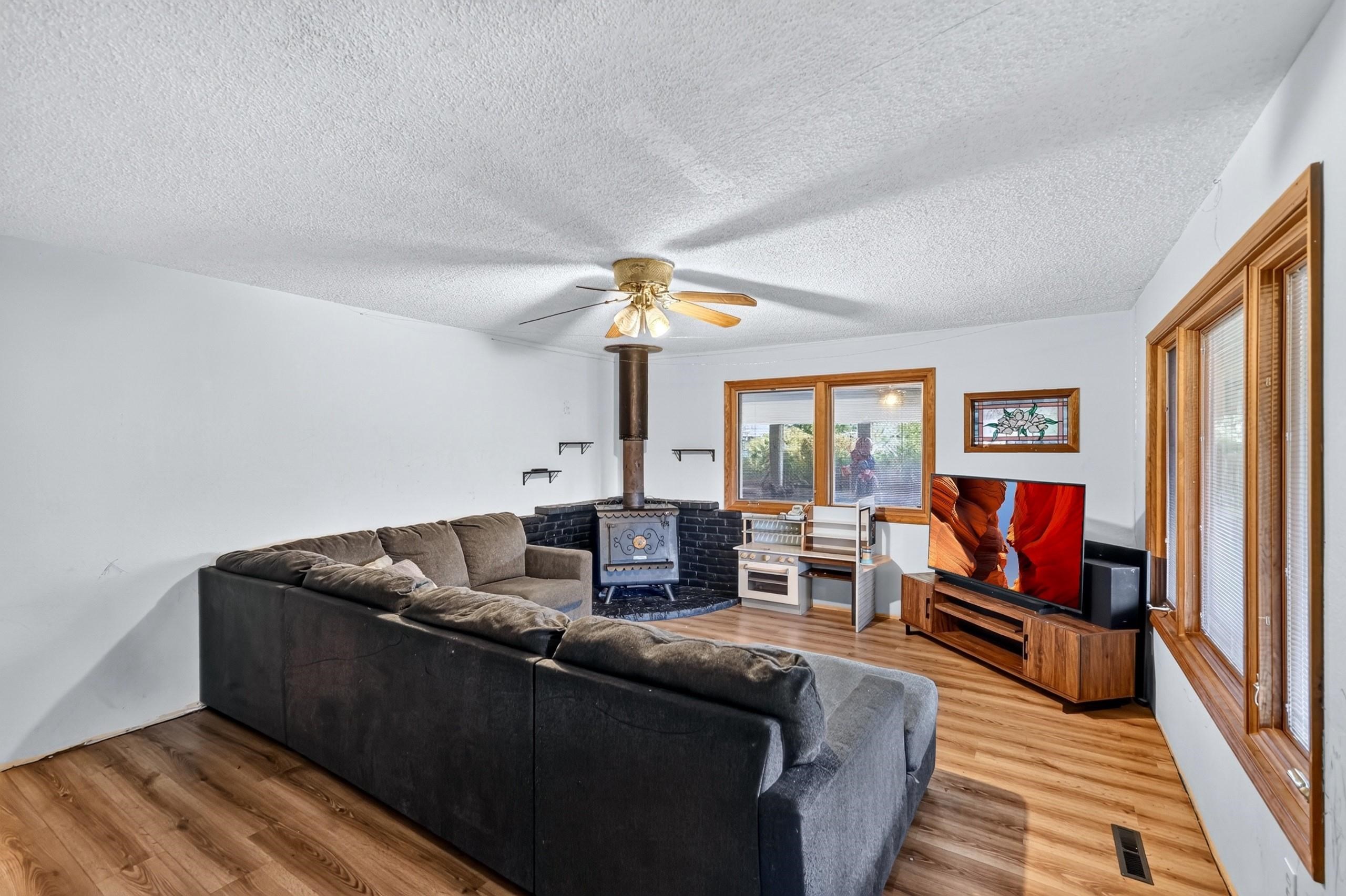 4208 E Hastings Ave - Photo 6